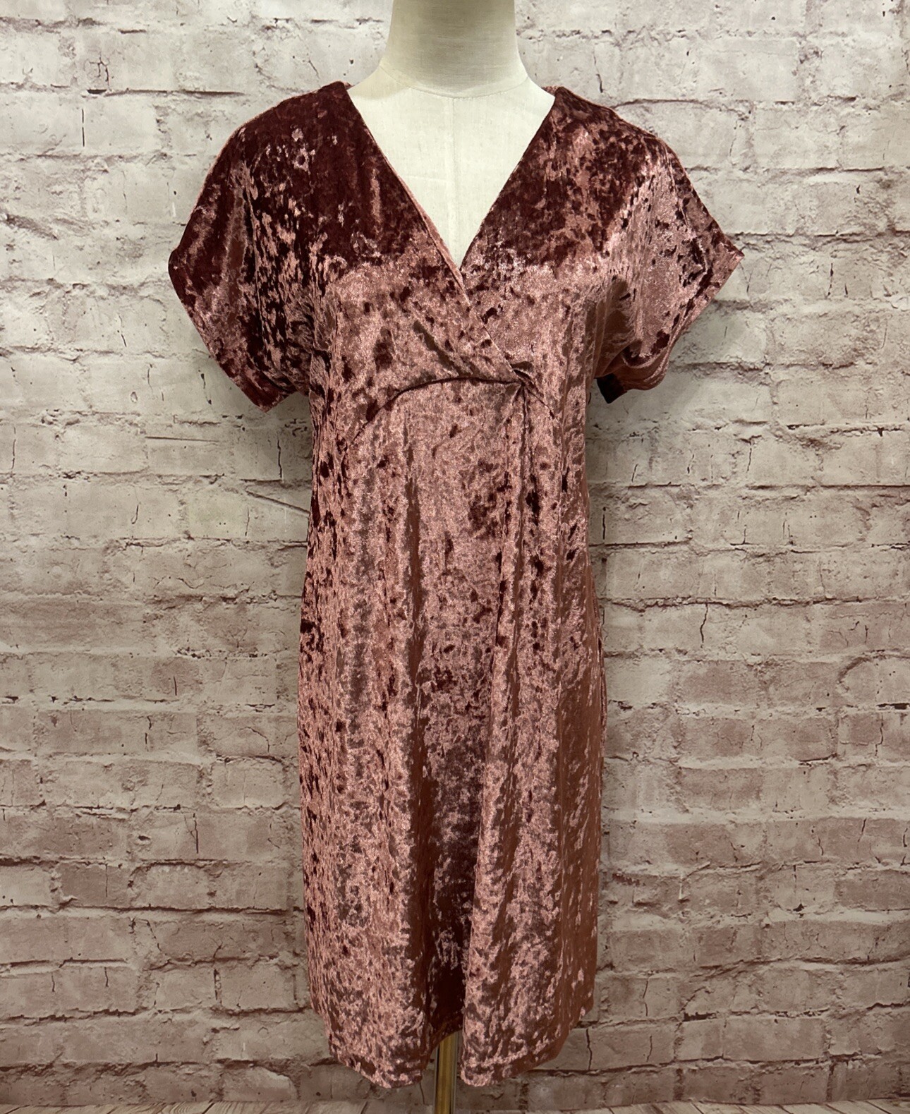 Uncle Frank Crushed Velvet Shift Dress Size XS Surplice V Neck Rose Wine Pink