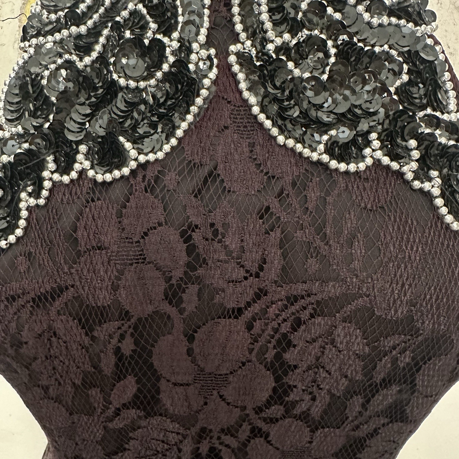 Betsy & Adam Black Lace Halter Fit & Flare Open Back Beaded Sequin Dress 8