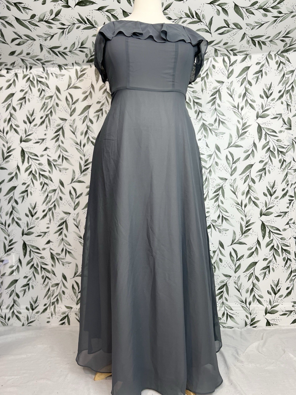 Gray Off-Shoulder Ruffle Formal Gown Maxi Dress Sz 14 L Evening Prom Wedding #4