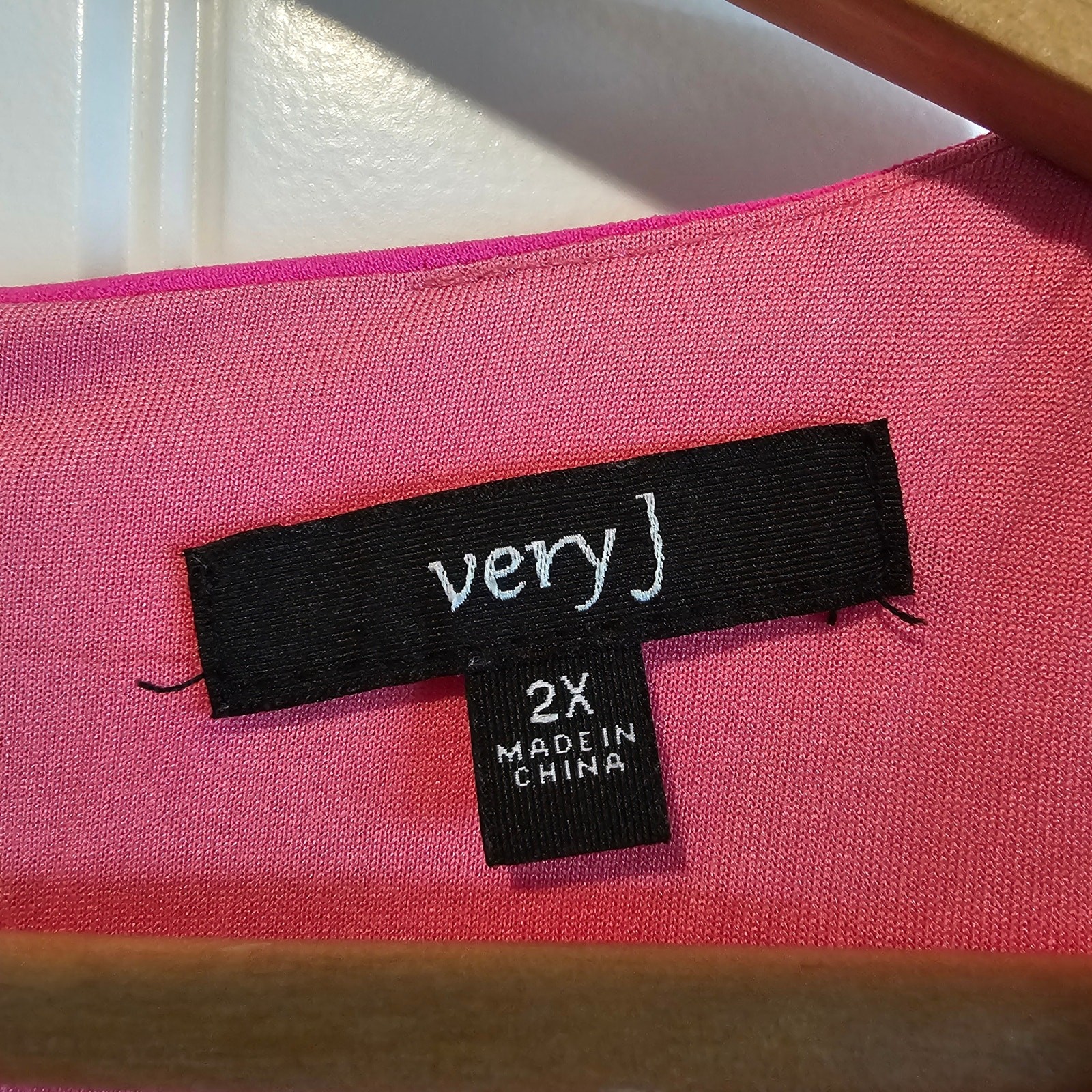 Very J Dress Womens 2X Bright Pink Ruffle Sleeve Coquette Glam Evening Business