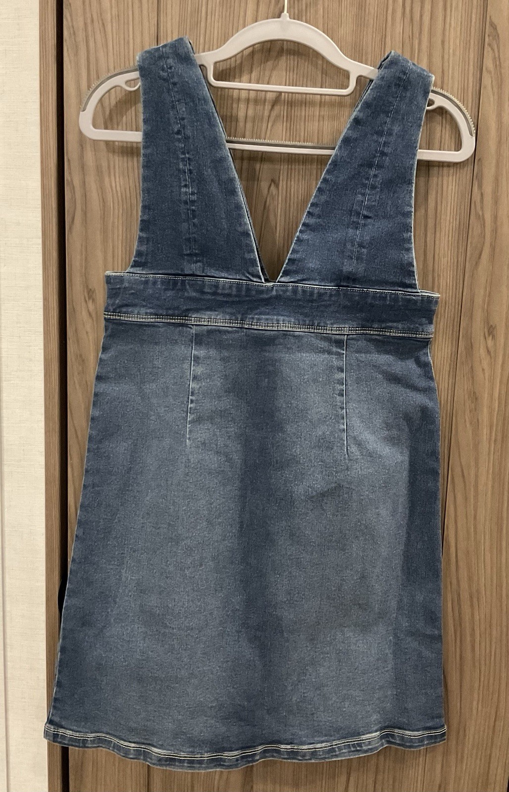 NWT Levis Womens Sleeveless Denium Snap Front Dress Size 12 Reg.
