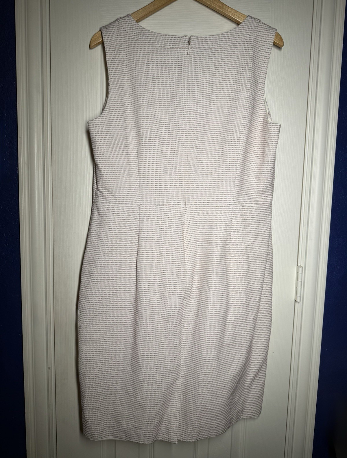 Talbots 16P Cotton V-Neck Sleeveless Sheath Dress White Pink Striped Lined