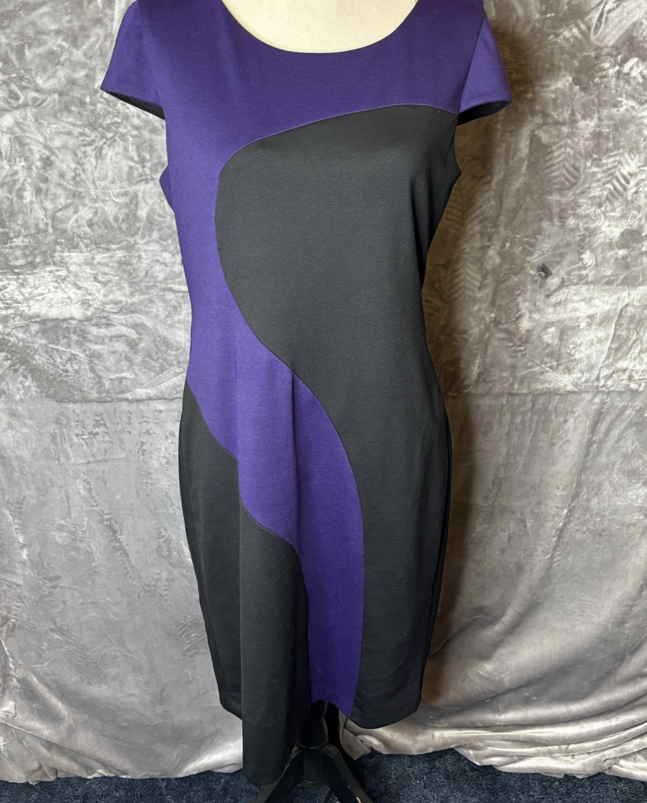 Liz Claiborne Dress Size 12 Purple Black Color Block Career Cap Sleeve Sheath
