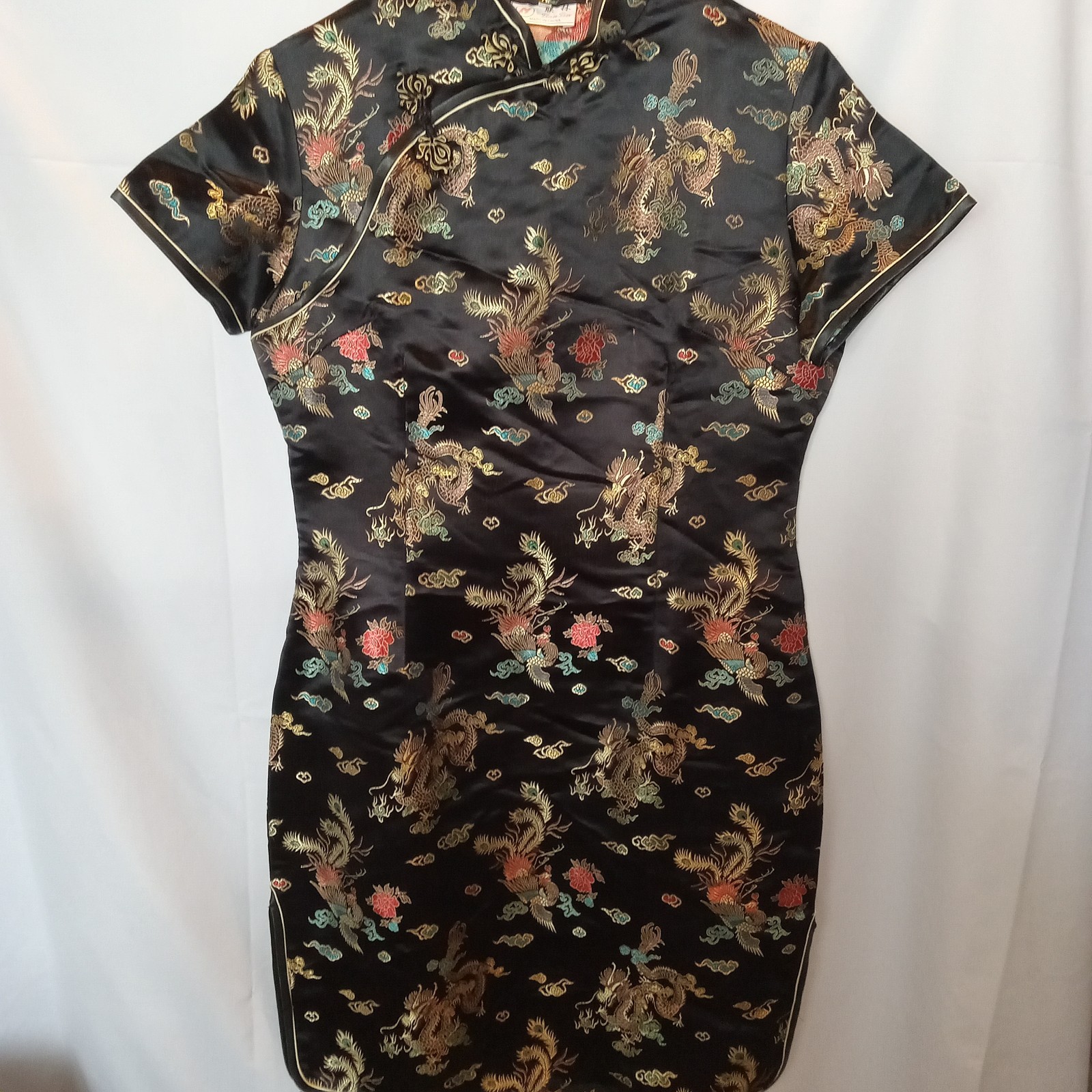 Vintage Plus Size Satin Qipao Chinese Dress Embroidered Dragon Frog Button
