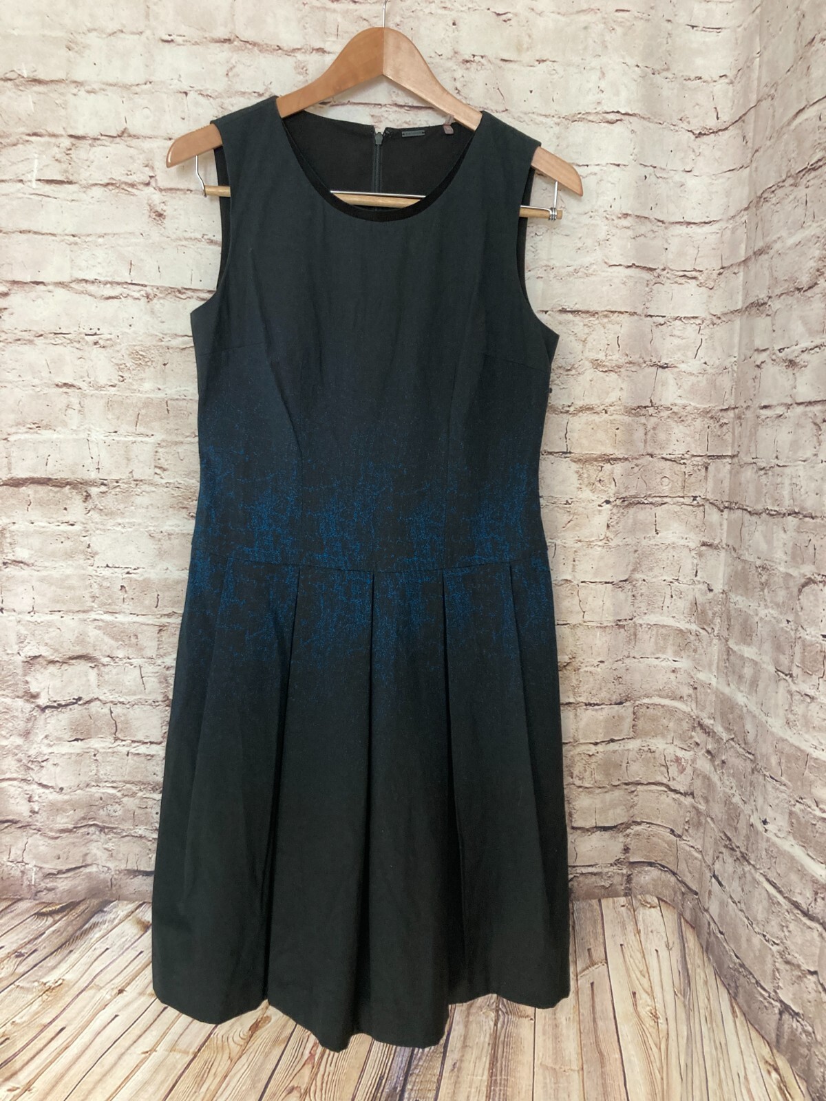Elie Tahari Lamb Suede Dress Womens 8 Midi A Line Black Blue Ombre Puff