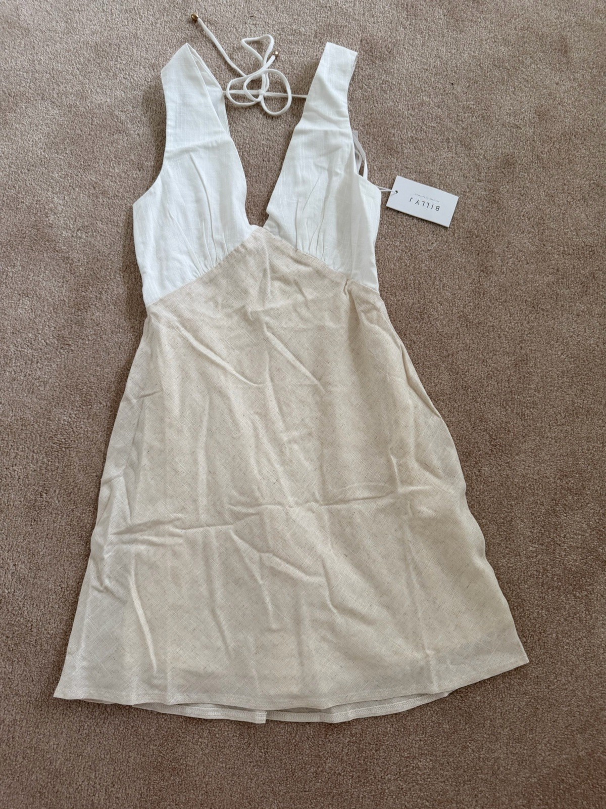 Billy J NWT Linen Low Cut Dae Mini Dress White/Natural Size US 2