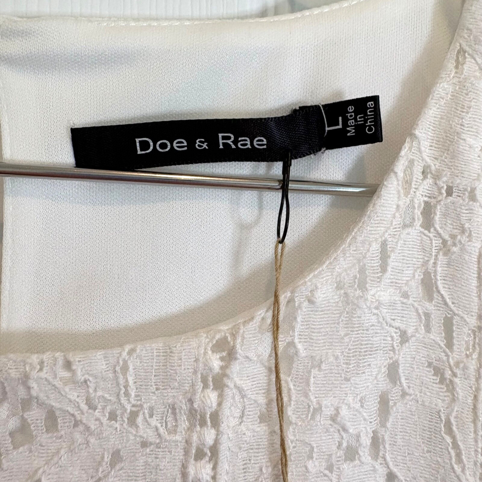 Doe & Rae White Lace Sleeveless Shift Dress Womens Sz Large NWT Lined Boho Chic