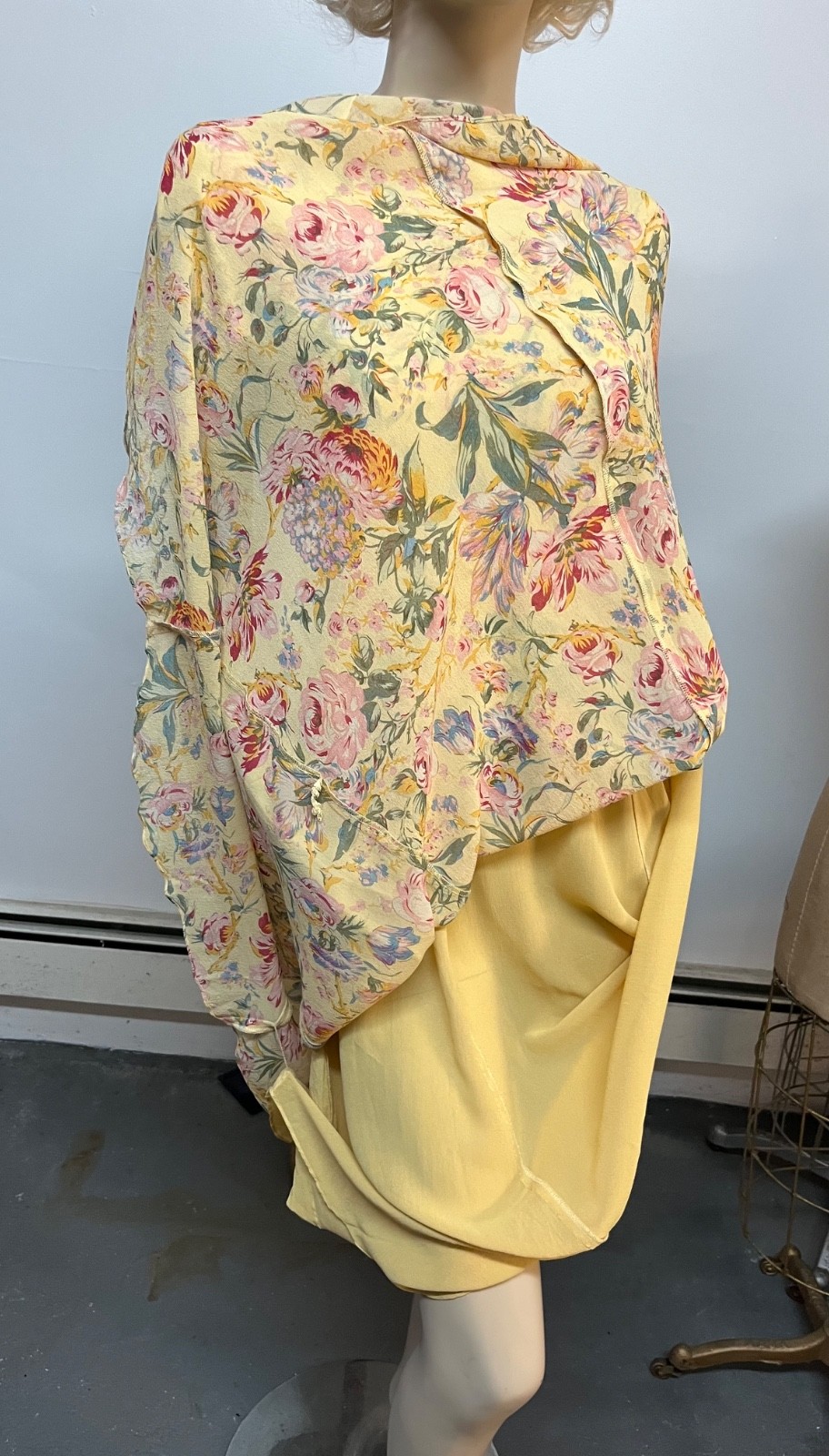 Vintage J Peterman April in Paris Silk Dress Size 4 Bust 34-35