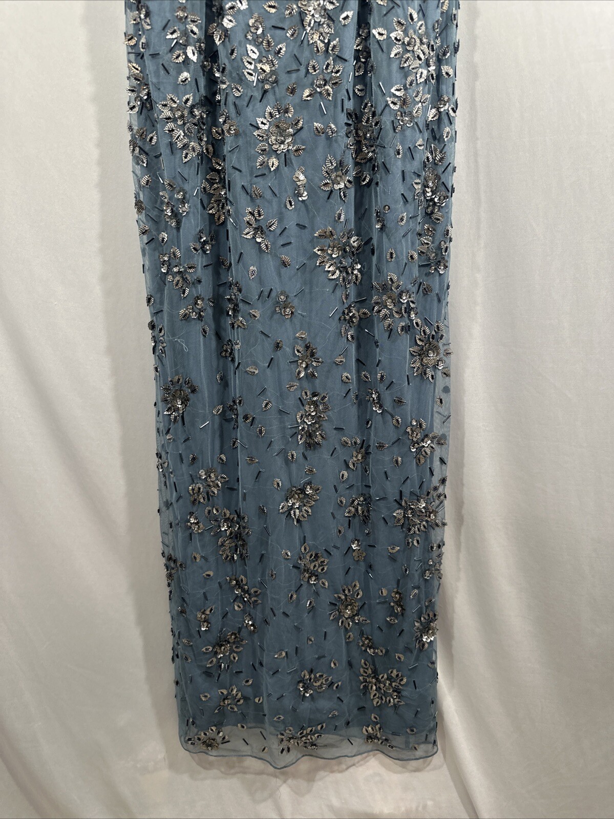 NWT Mac Duggal [ 10 ] 5477 Floral Embellished Scoop Neck Gown in Slate Grey J785