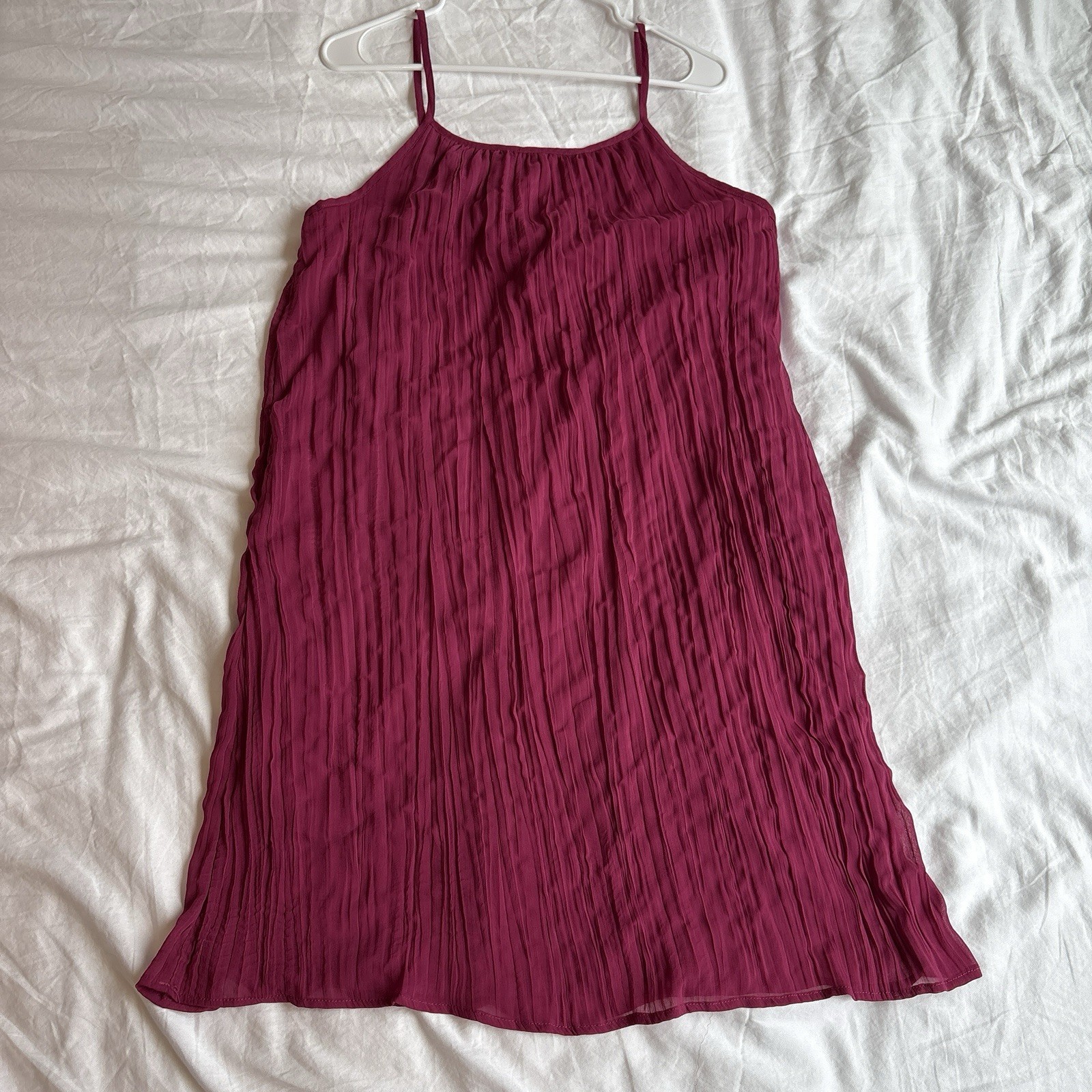 Listicle Pleated Mini Dress Berry Magenta Trapeze Swing Spaghetti Strap Large