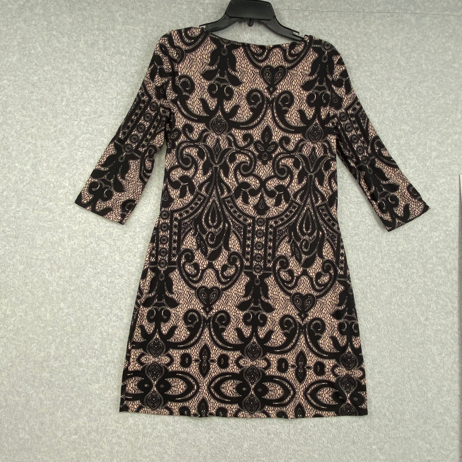 LBisse Sheath Dress Womens Medium Tan Black Scroll Print 3/4 Sleeve Stretch