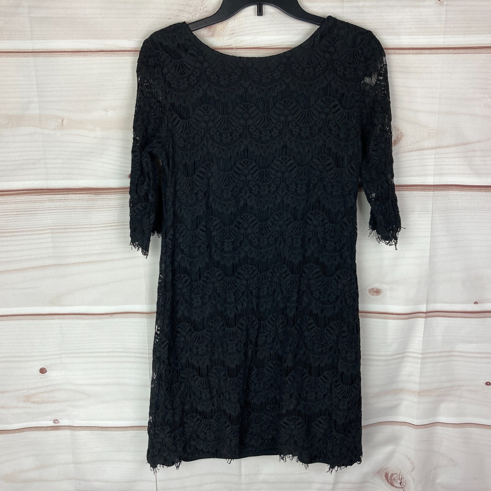 Solitaire Dress Womens Medium Black 3/4 Sleeve Scoop Neck Lace Shift Solid