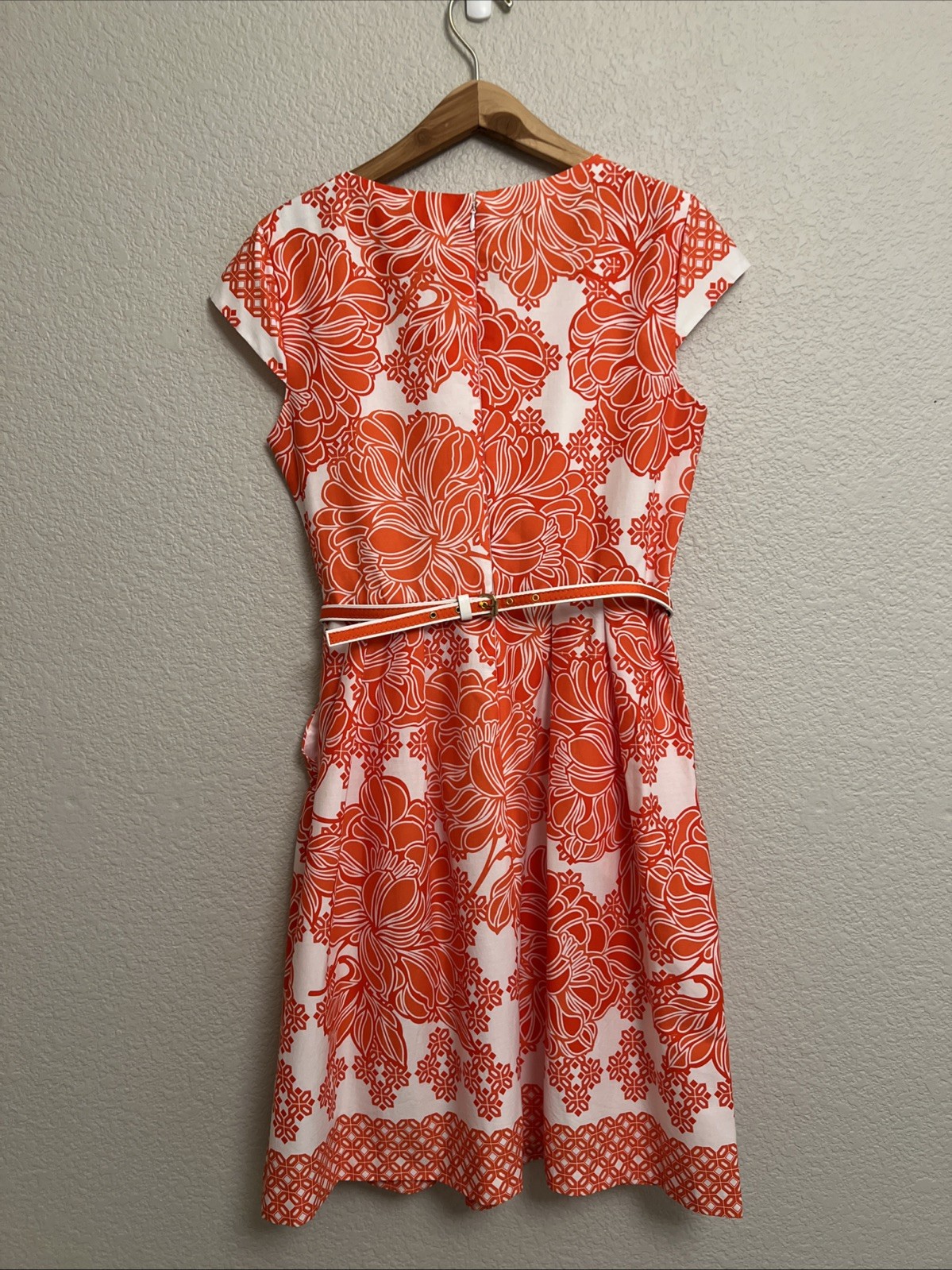 NEW R&K Dress Spring Summer Easter Orange White Floral Knee Length Classic Sz 6