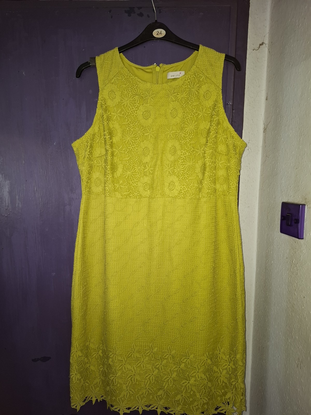 PER UNA LIME GREEN CROCHET PENCIL DRESS..SIZE 20