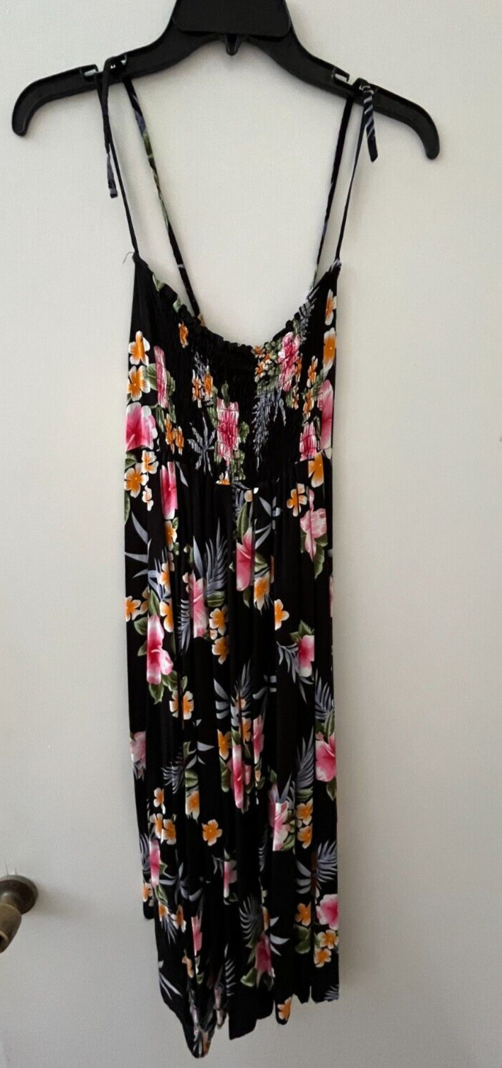 Aloha Hut Hawaiian Small Floral Strap Maxi Dress Black Travel Beach