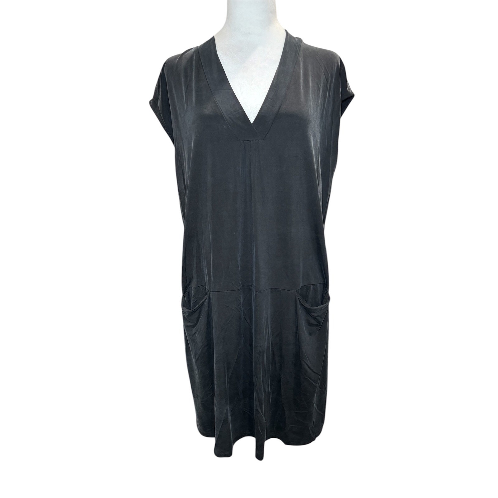 Dolan Left Coast Collection Anthropologie V-Neck Shift Dress Medium Black