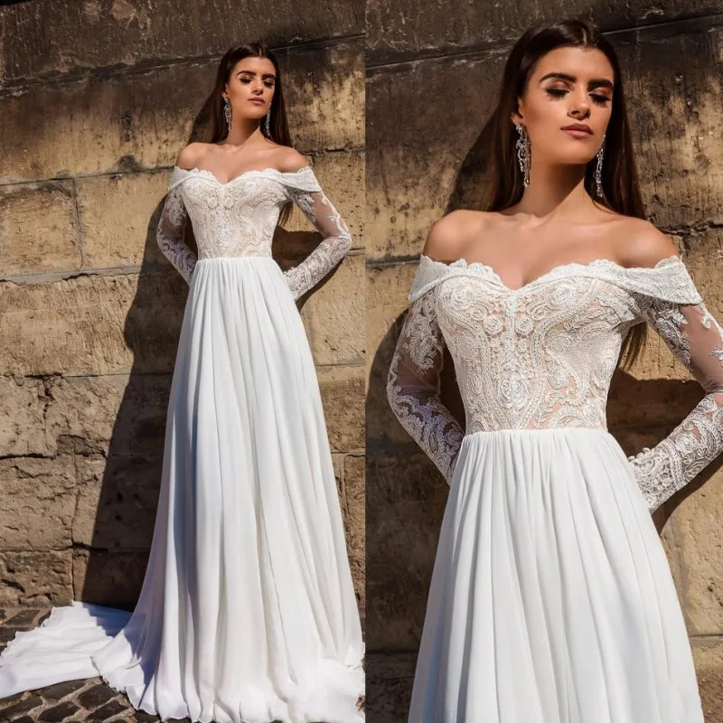Off Shoulder Long Sleeved Wedding Dress Sweeping Train Lace Decal Bridal Gown