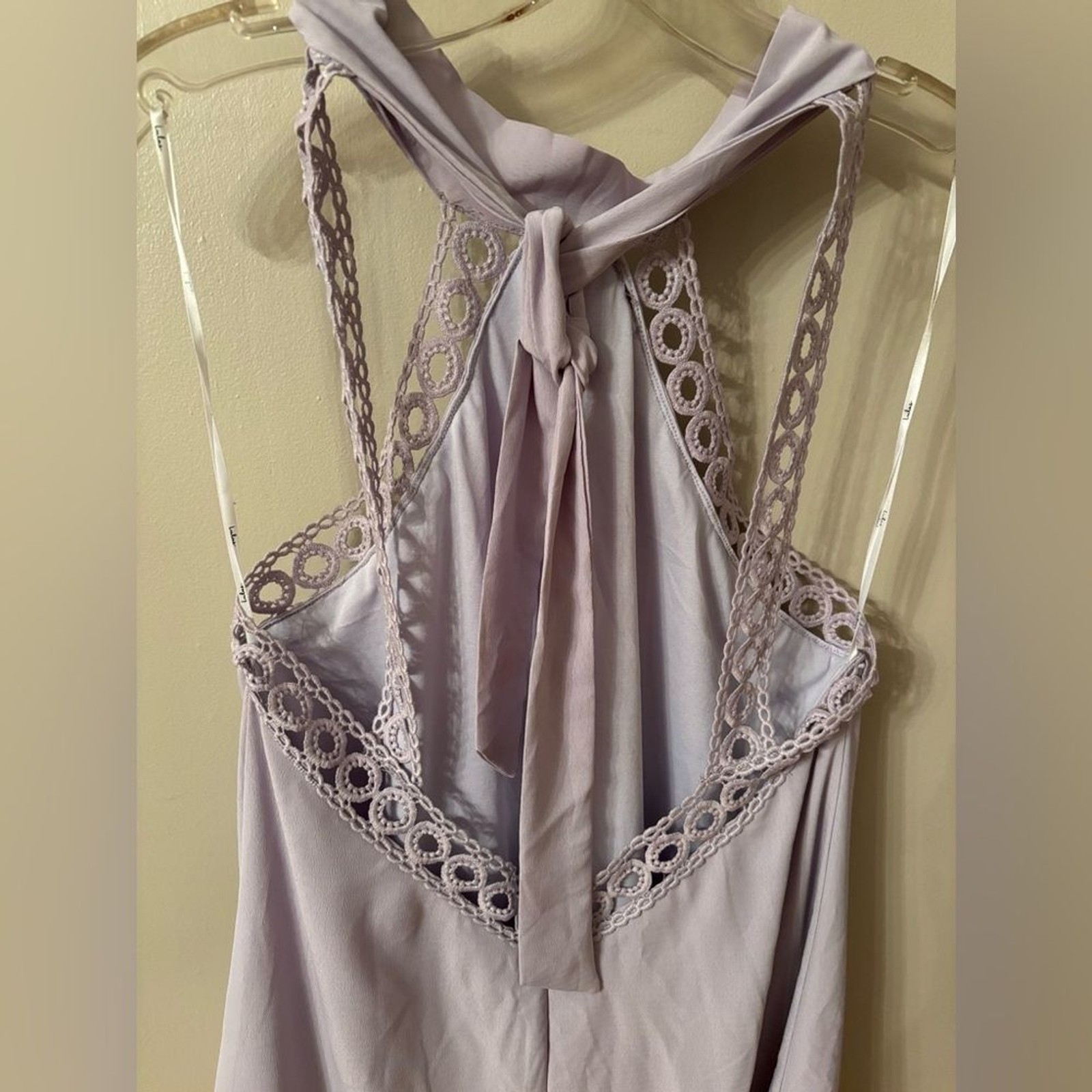 LULUS SIZE LARGE LAVENDER ANY SWAY, SHAPE OR FORM LACE HALTER DRESS