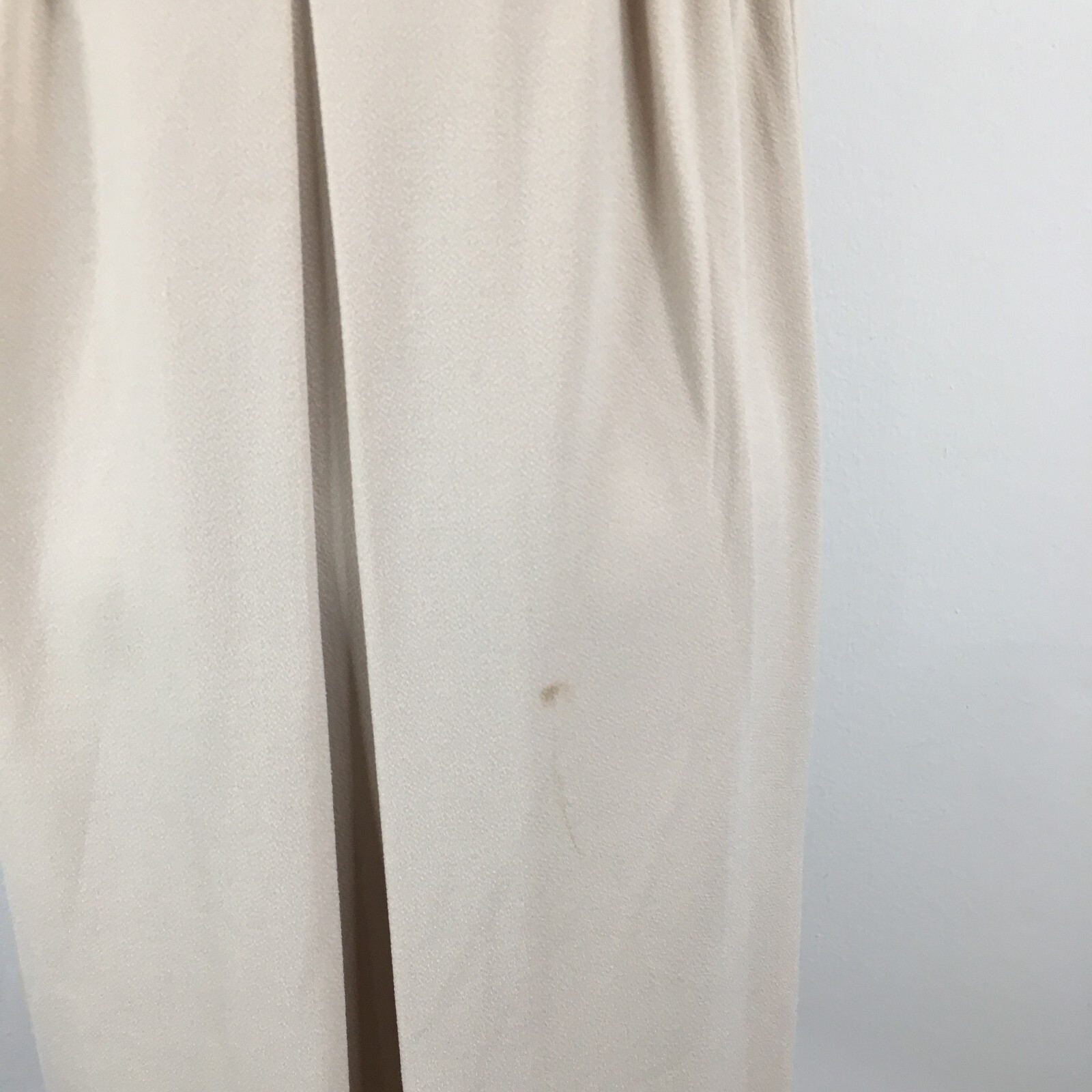 BCBGENERATION Light Beige/Taupe Cut Out Back High Neck sz XS Relaxed Fit Dress
