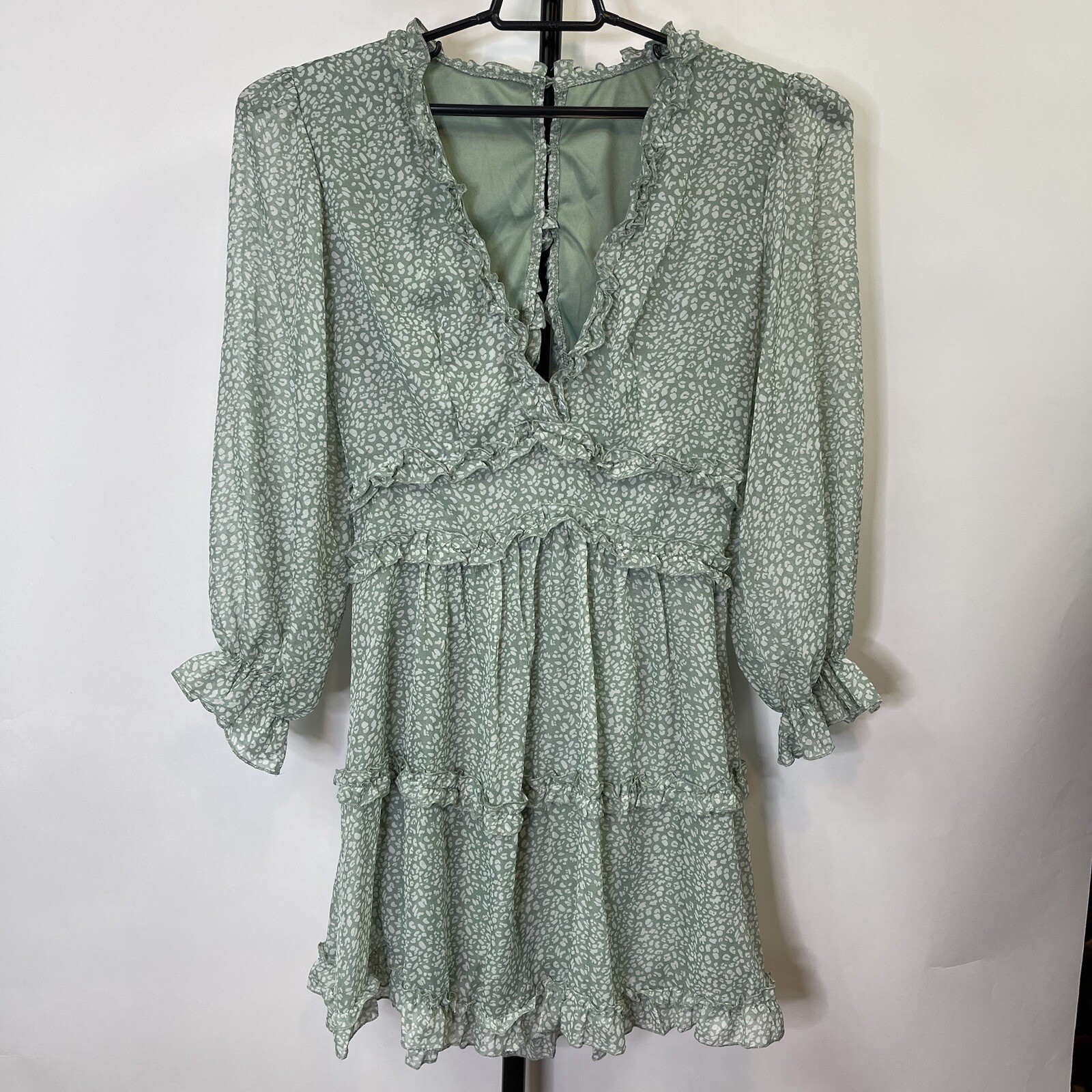 Unbrand Green Ruffle Backless Summer Dress with White Flowers Size Large Women’s