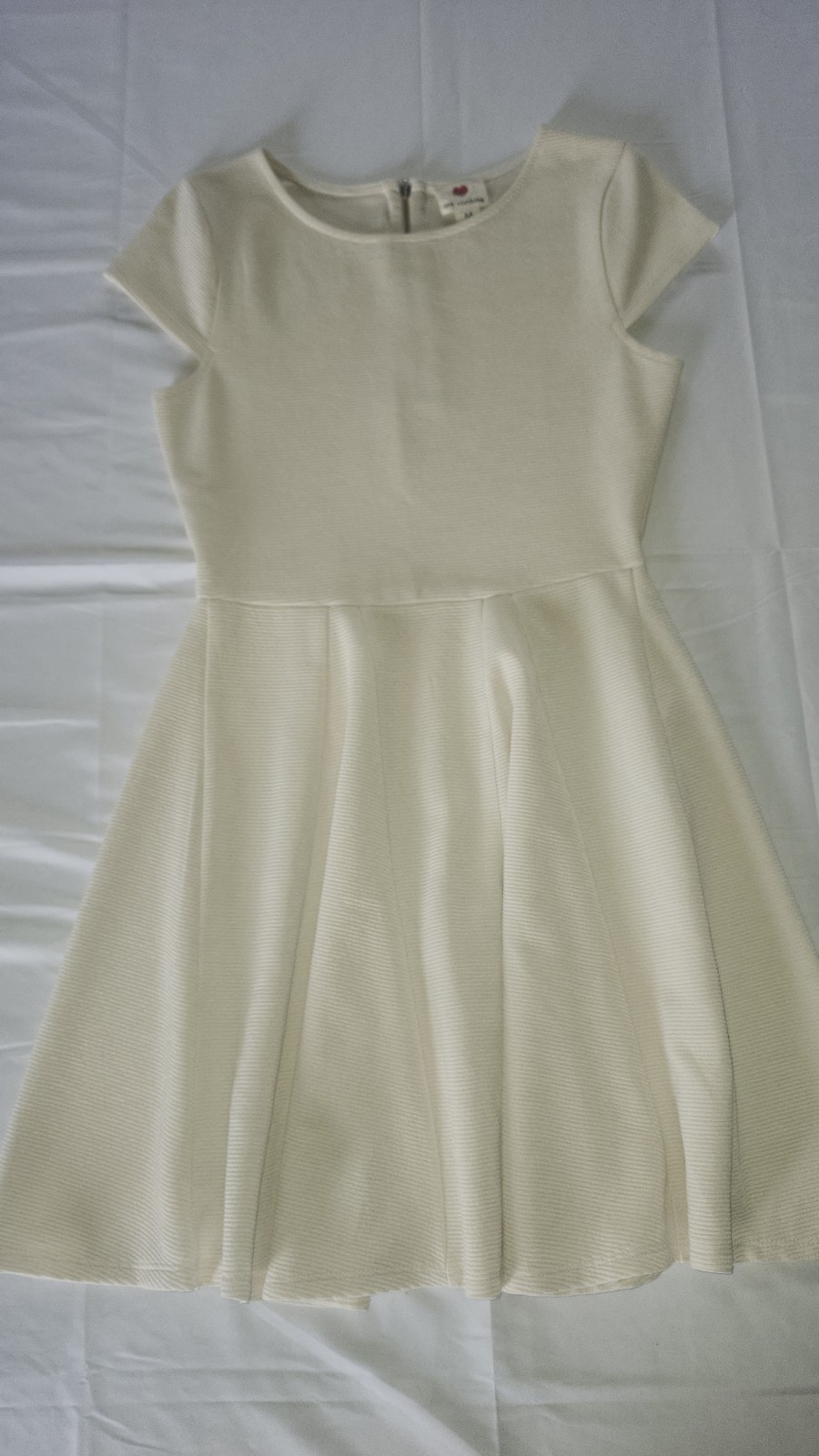 One Clothing Mini Dress Cream Colored Junior’s Size Medium Short Sleeve
