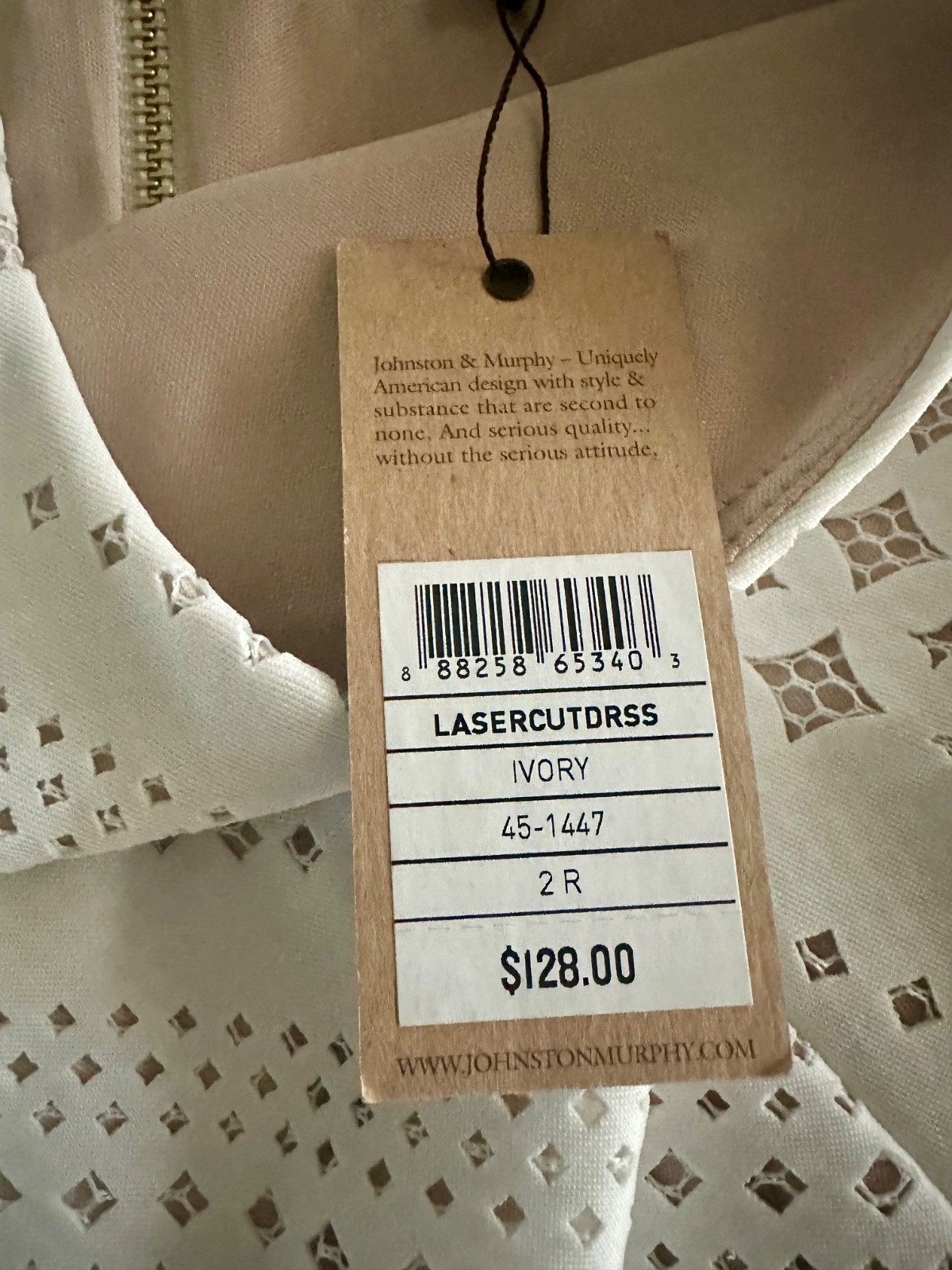 NWT Johnson & Murphy Ivory Laser Cut Dress Size 2