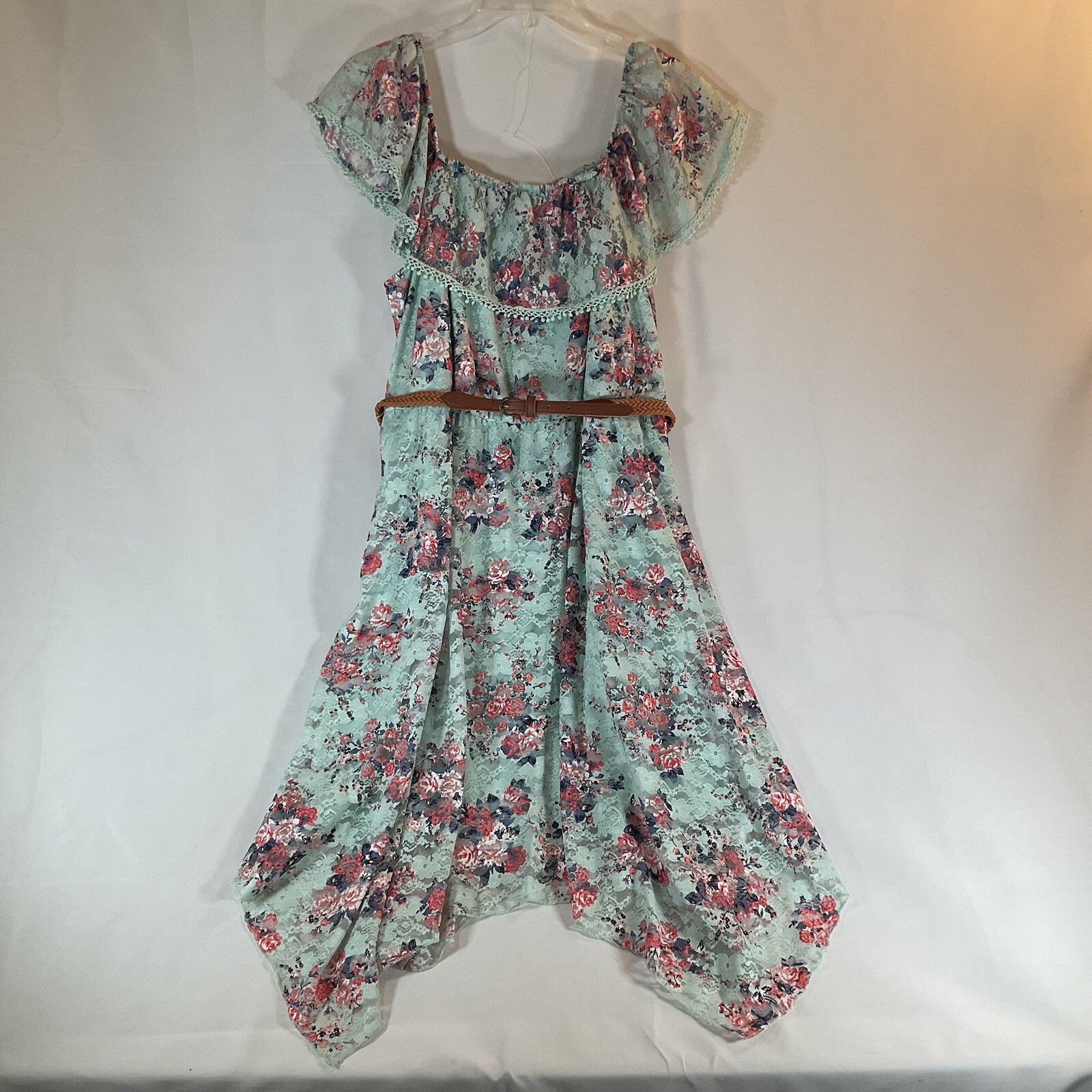 No Bounderies Aqua/Mint Blue Floral Lace dress with Belt, Junior size XXL