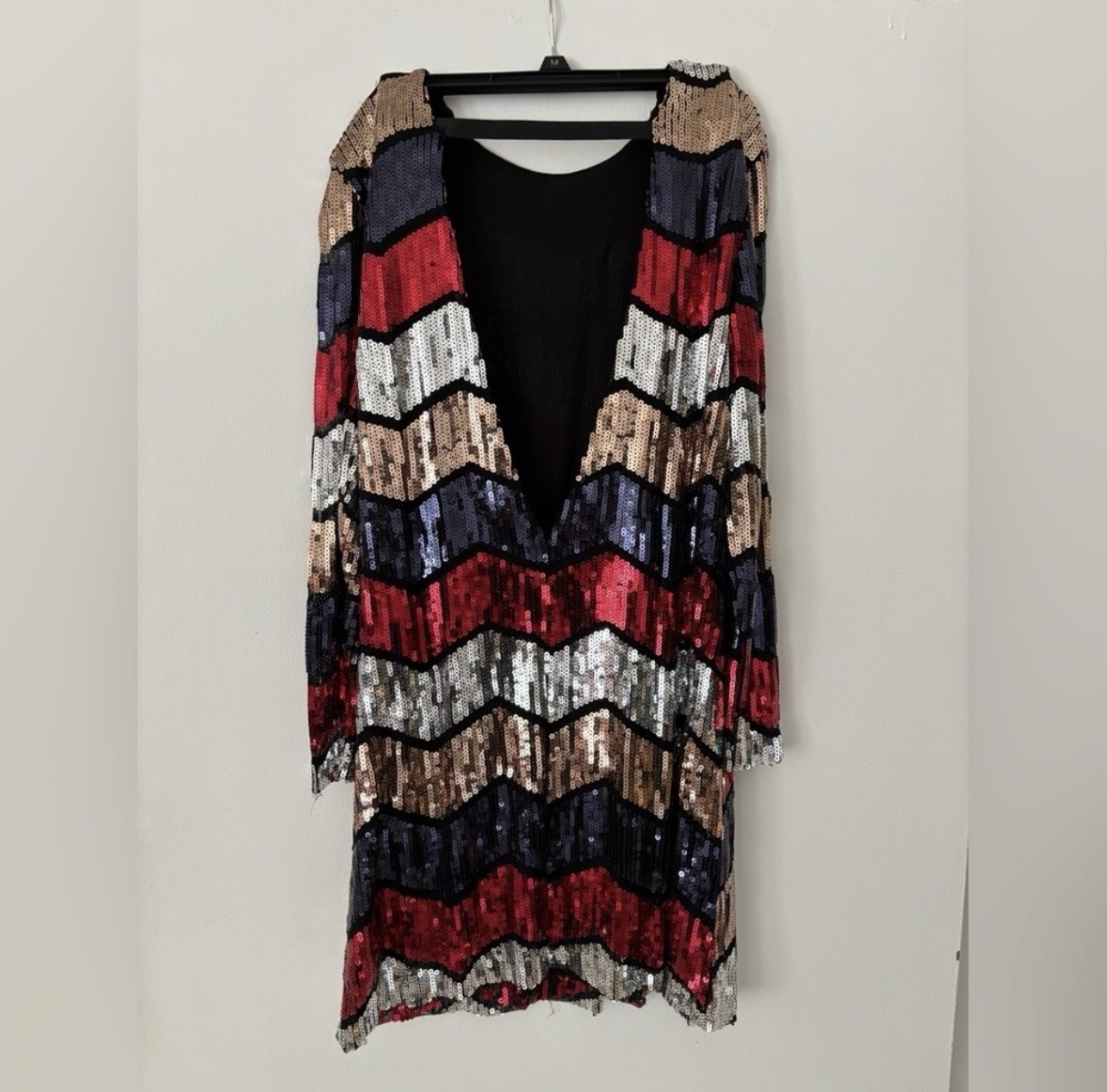 Sfera Multicolor Sequin Chevron V-Neck Long Sleeve Mini Dress Women’s M