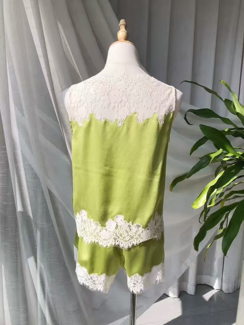 Doen lace patchwork silk vest shorts set