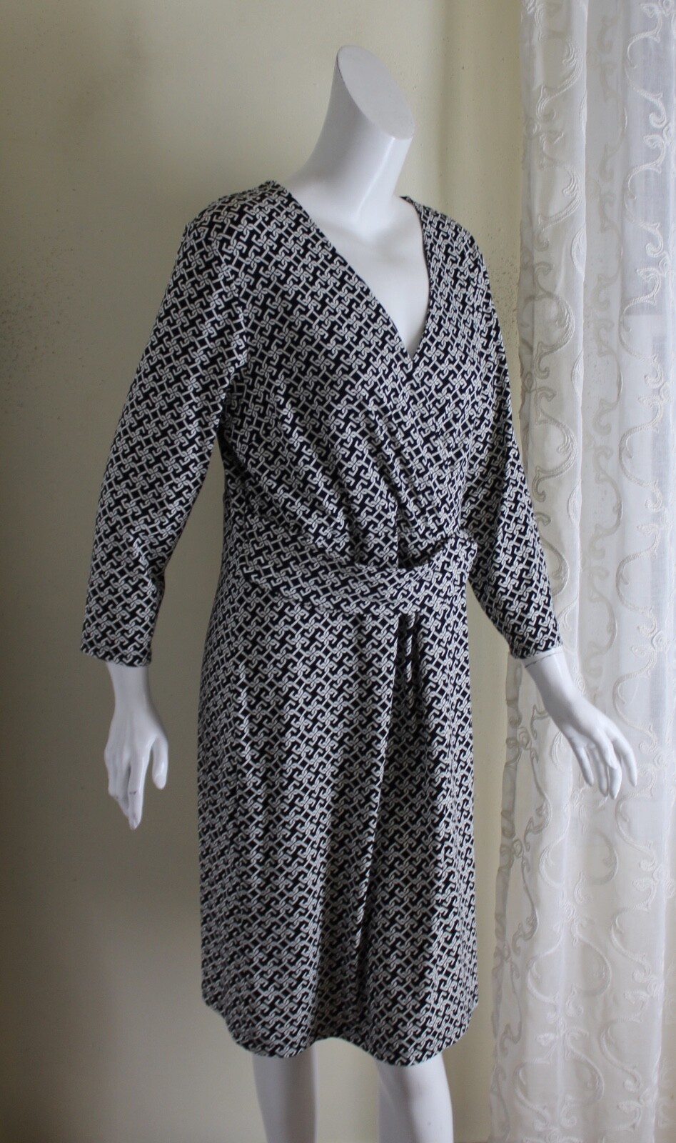 Talbots Sz XL Faux Wrap 92% Nylon 8% Spandex Lux Stretch Knit Dress