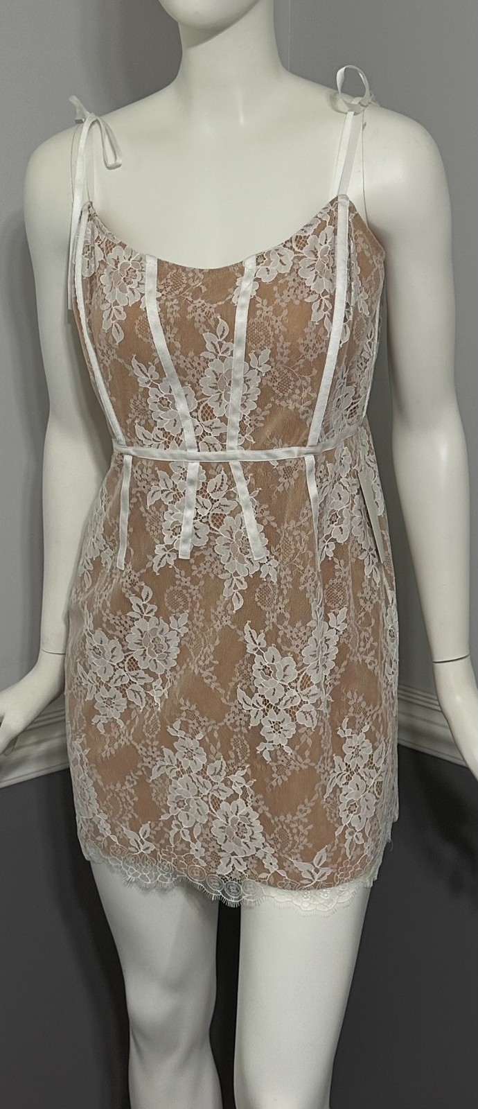 NEW For Love & Lemons Cheyenne Lace Mini Dress M Revolve Nude Ivory Bridal