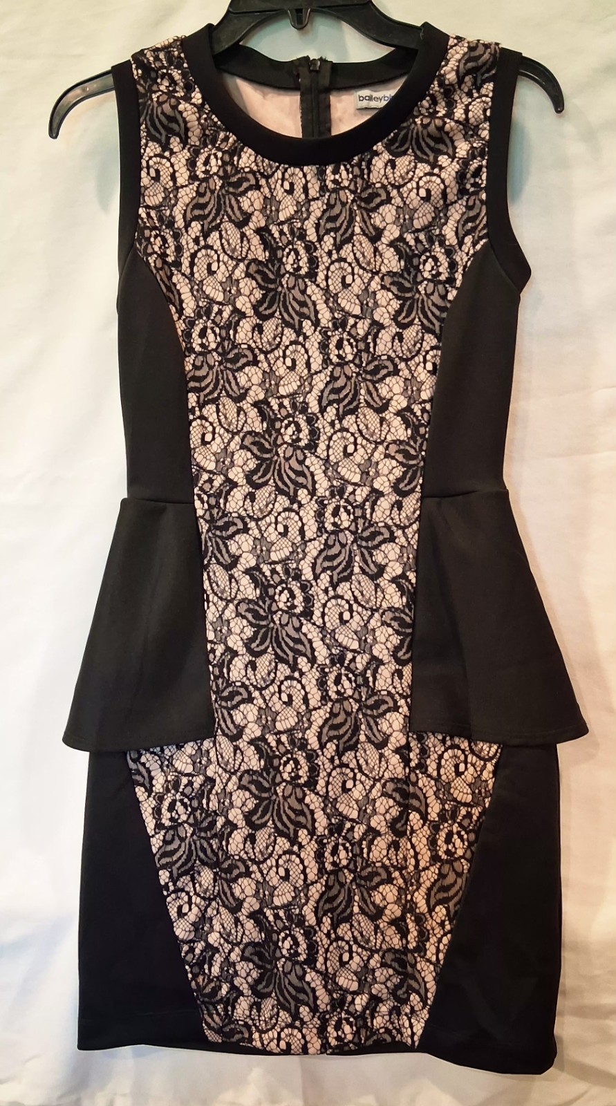 Baily Blue Black Lace Sheath Dress Women’s small Elegant Cocktail Elegant