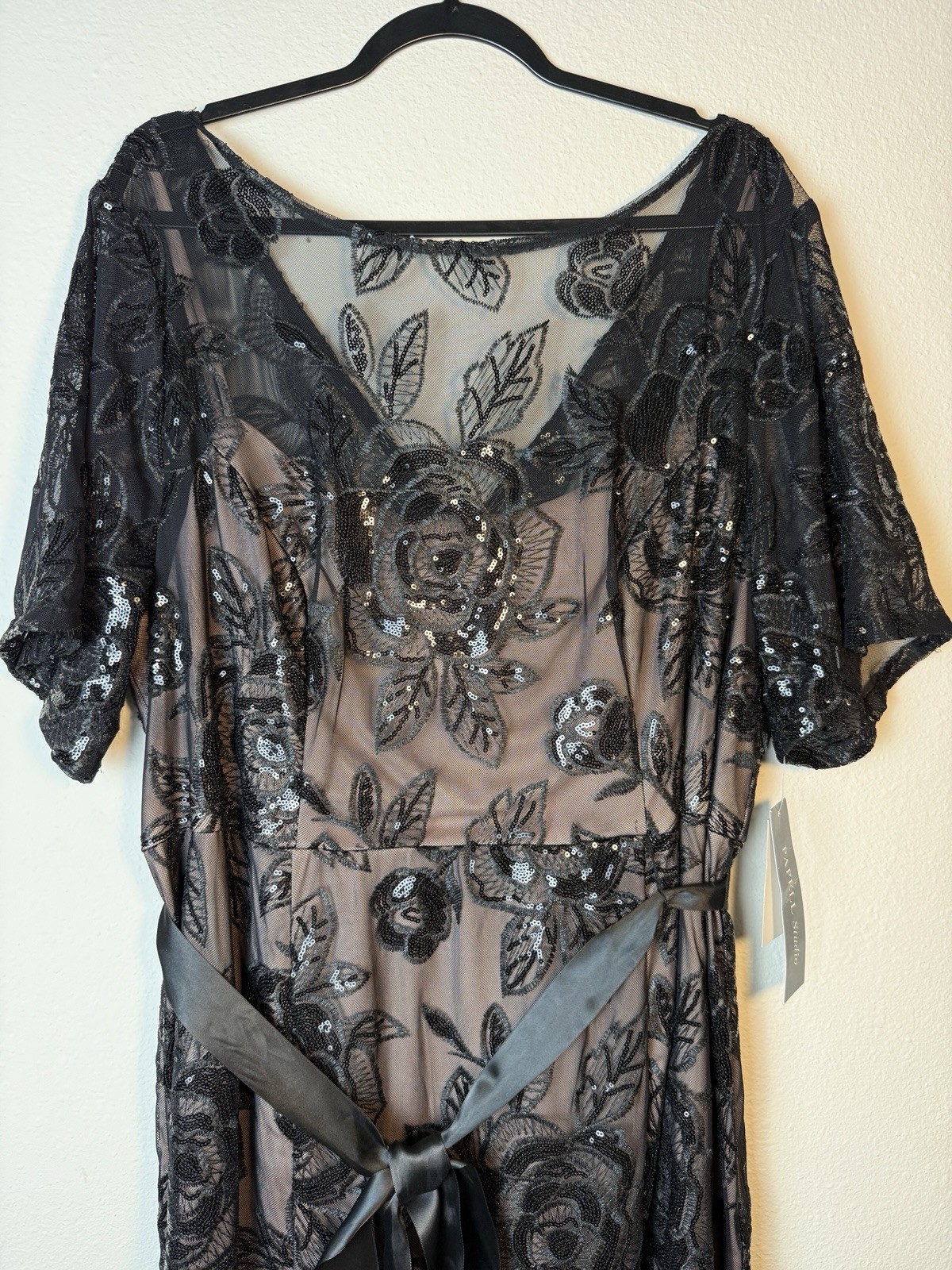 Adrianna Papell Studio Sequined Lace Gown Black Nude Dress Plus 24W NWT Belt