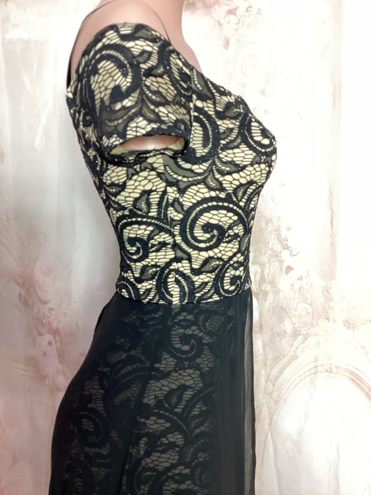 B. Darlin Off Shoulder Black Lace Sweetheart Neck Slit Long Skirt Shorts