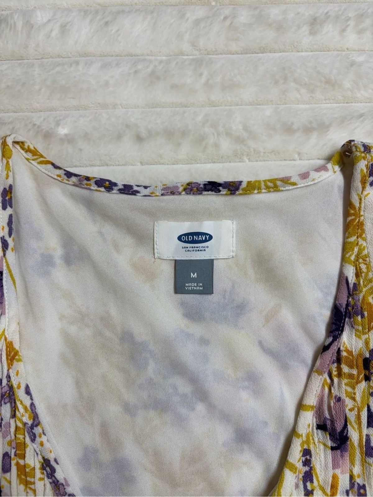 Old Navy Floral Pleated V-Neck Sleeveless Dress – White, Mustard & Lavender