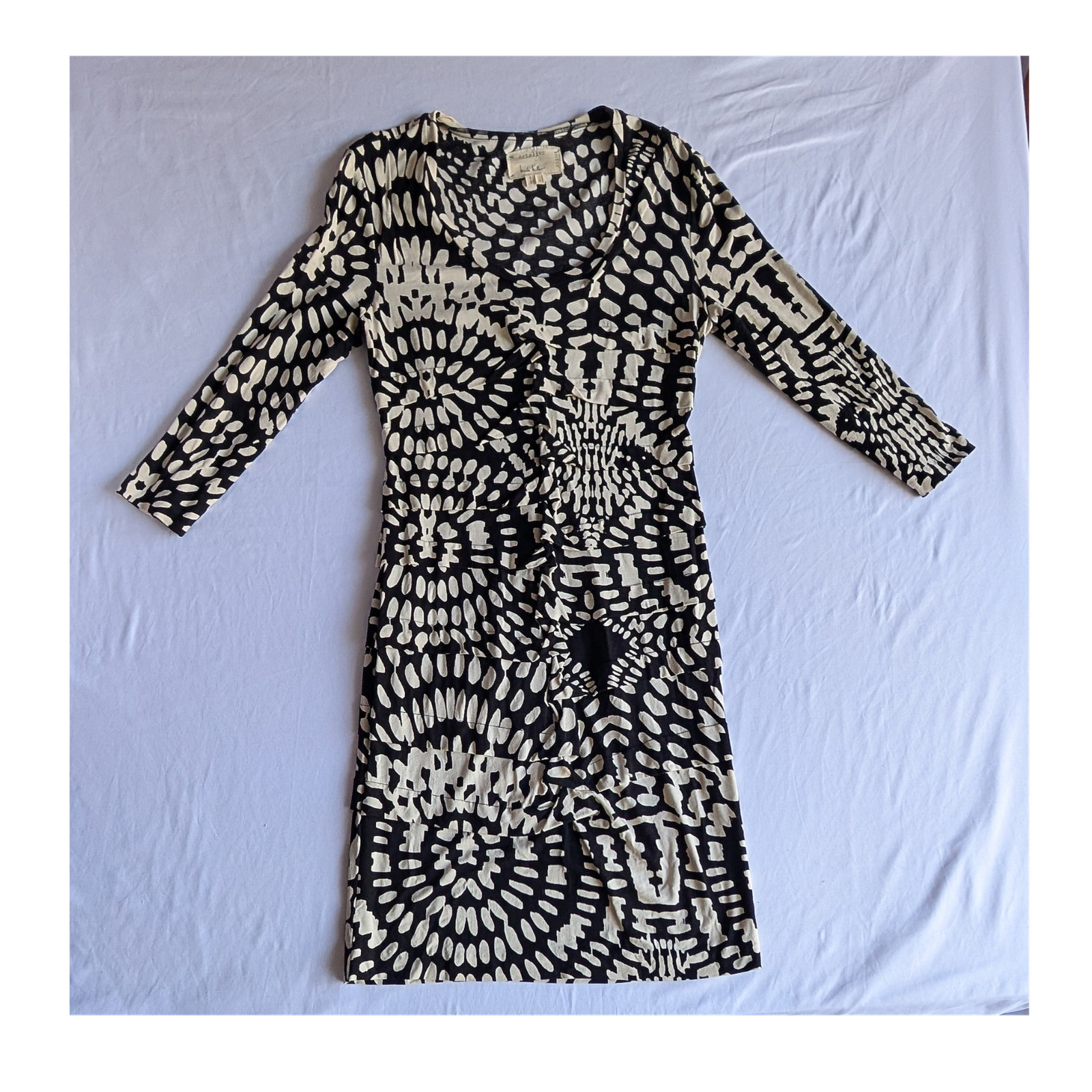 Artelier Nicole Miller Black White Abstract Ruched Knit Art Sheath Dress L