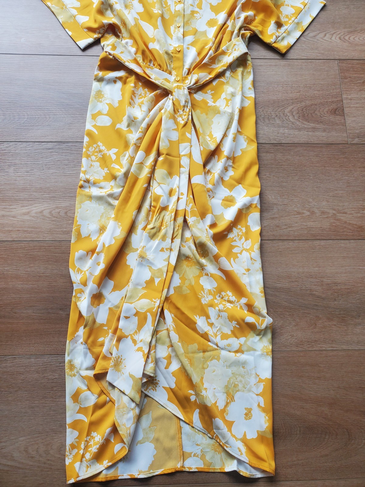 ONETHELAND Yellow/White Floral Button-Front Belted Collared Maxi Dress S