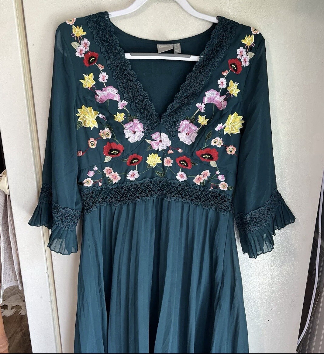 Asos Design Curve Lace Insert Pleated Midi Dress Size 10 Embroidered Floral