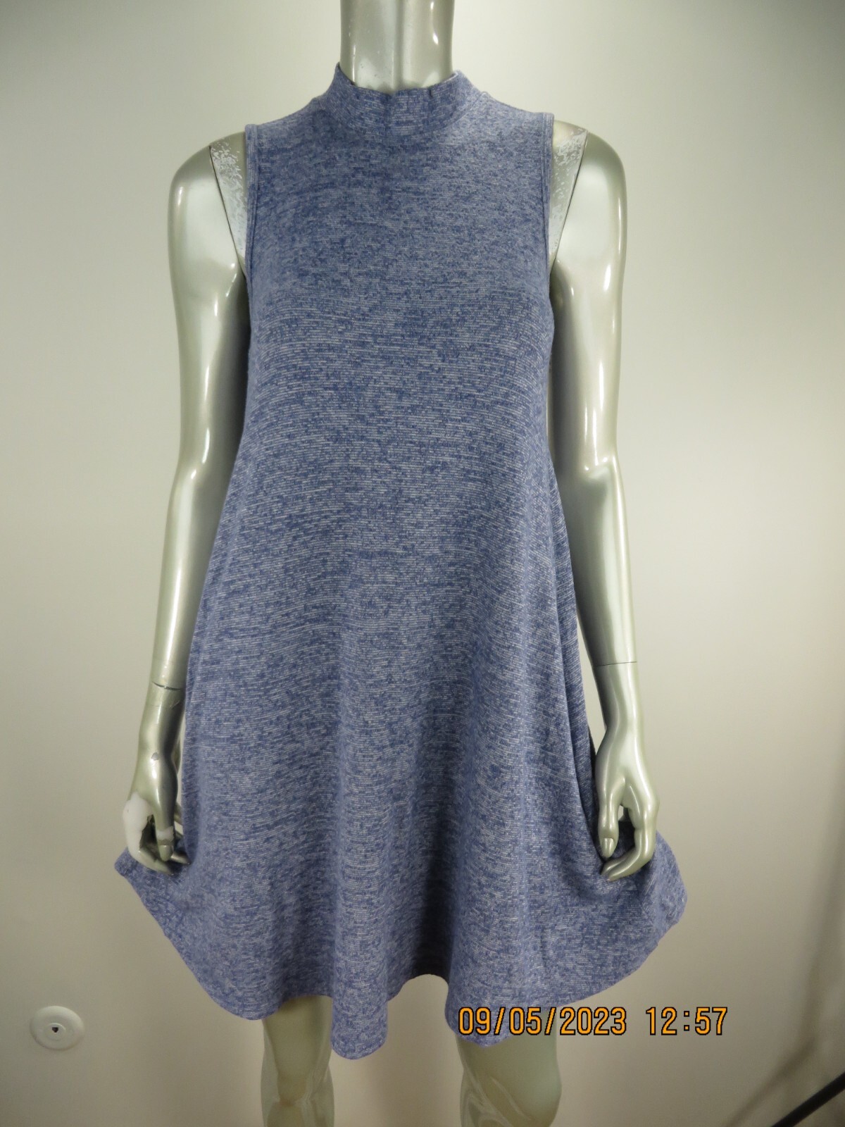 AIDEN Y SZ S Rayon/Polyes/Spand Gray-Blue A-Line Knit Soft Mock Neck Tunic Dress