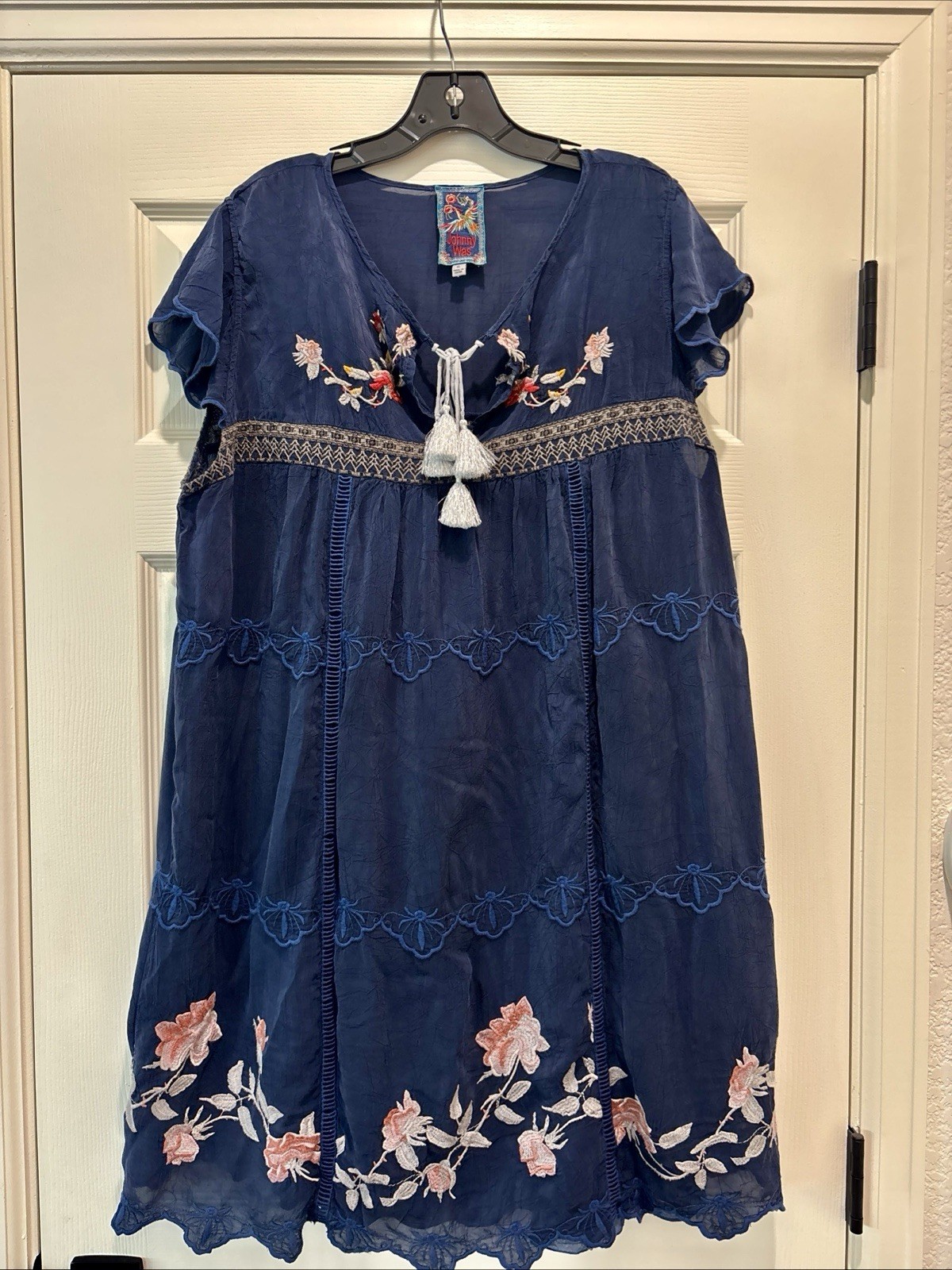 Johnny Was XL Blue Embroidered Floral V-Neck Flutter Sleeve Shift Dress