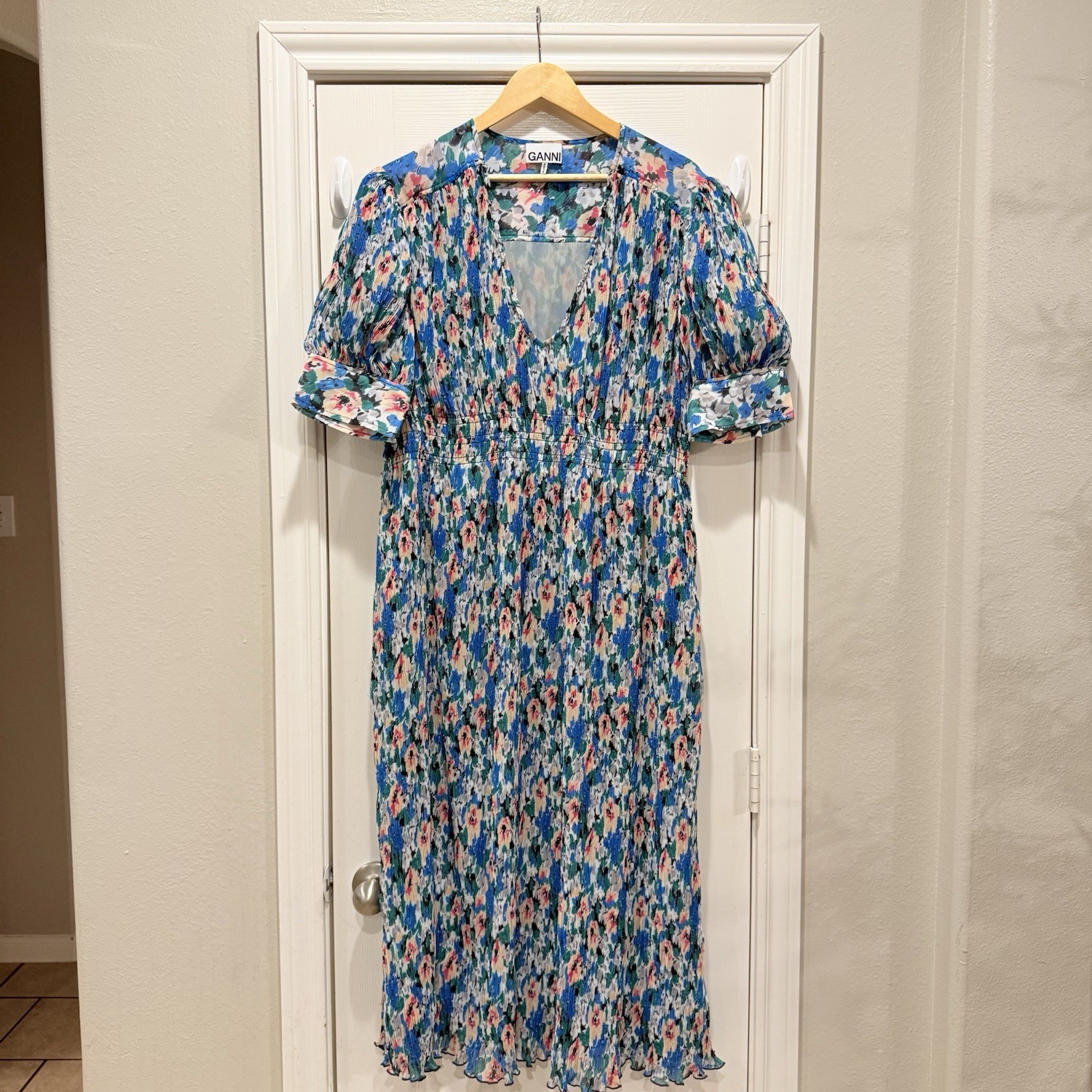 Ganni Midi Dress Georgette Pleated Floral Azul Blue Puff Sleeve Size 40/L Spring