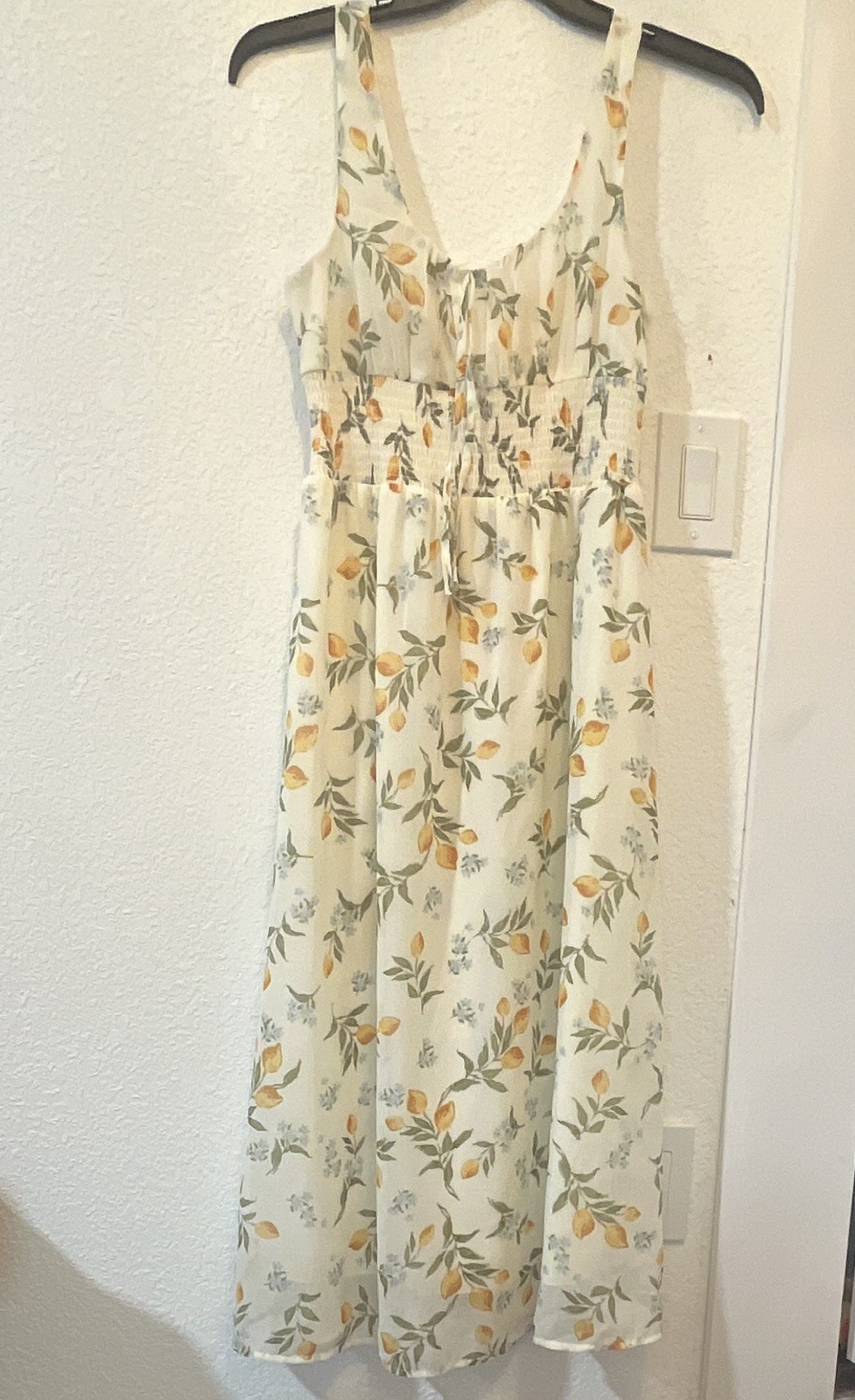Sincerely Jules Floral Ivory/Green/Yellow/Blue V-Neck Smocked Midi Sundress M