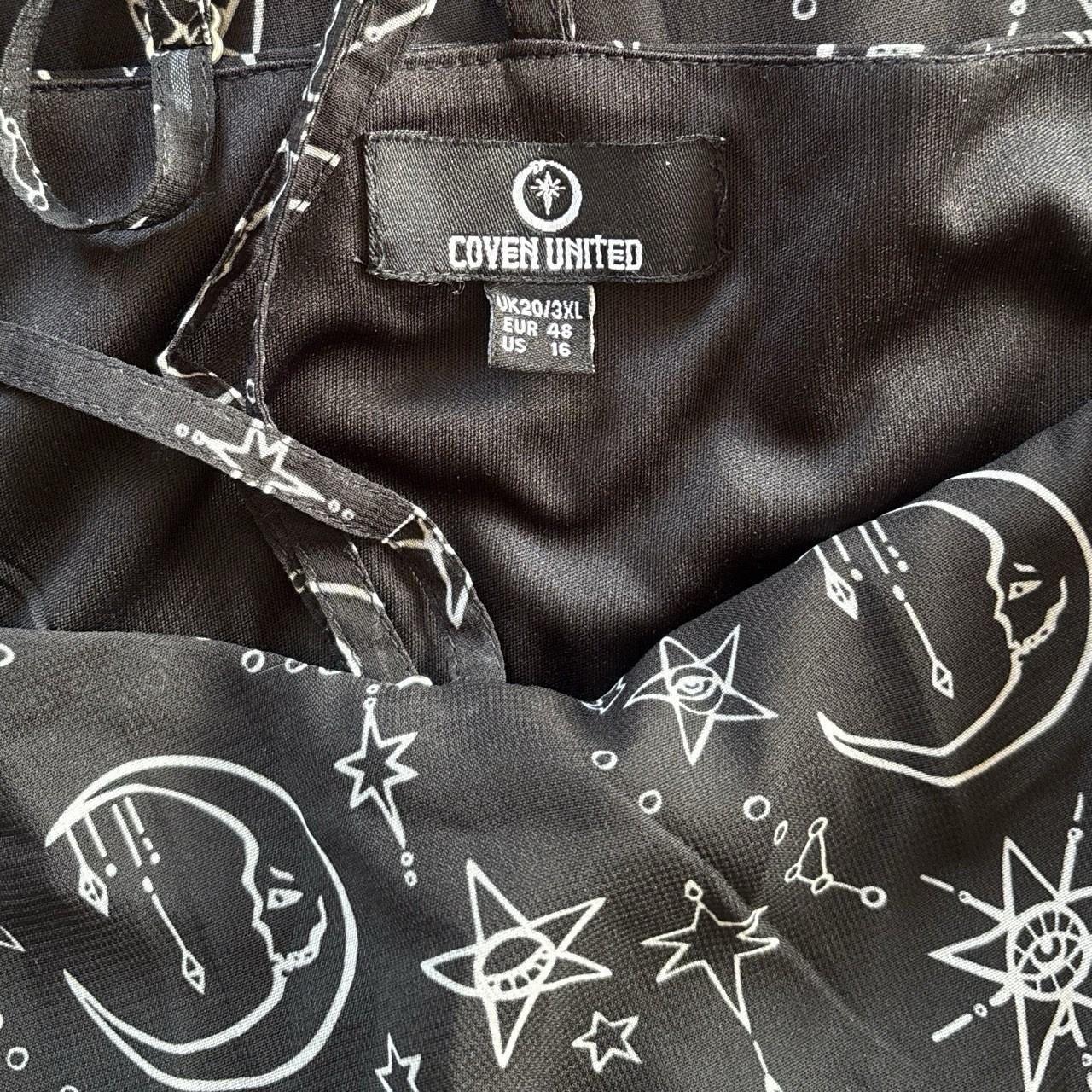 Coven United Moonprint Crossover Neck Black Celestial Stars Goth Chiffon 3XL