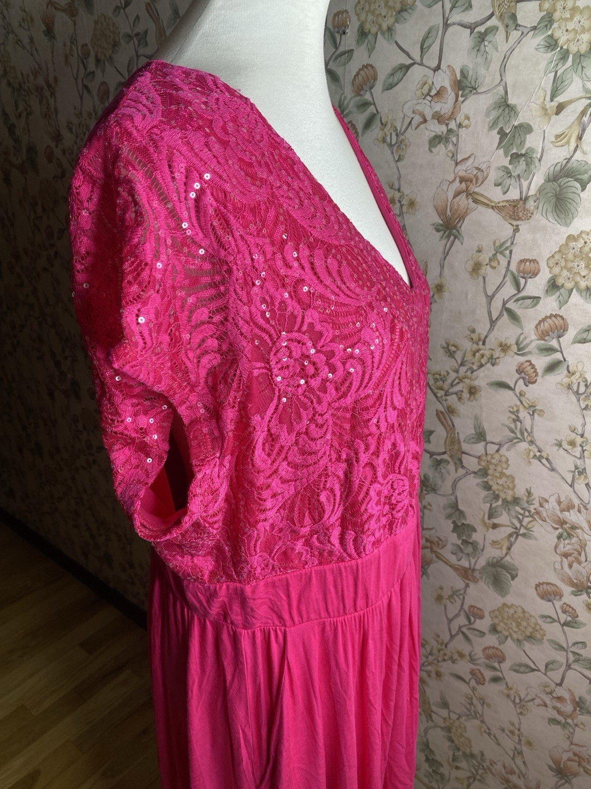 Torrid At The Knee Super Soft Lace Sequin Contrast Fit N Flare Dress Size 1X