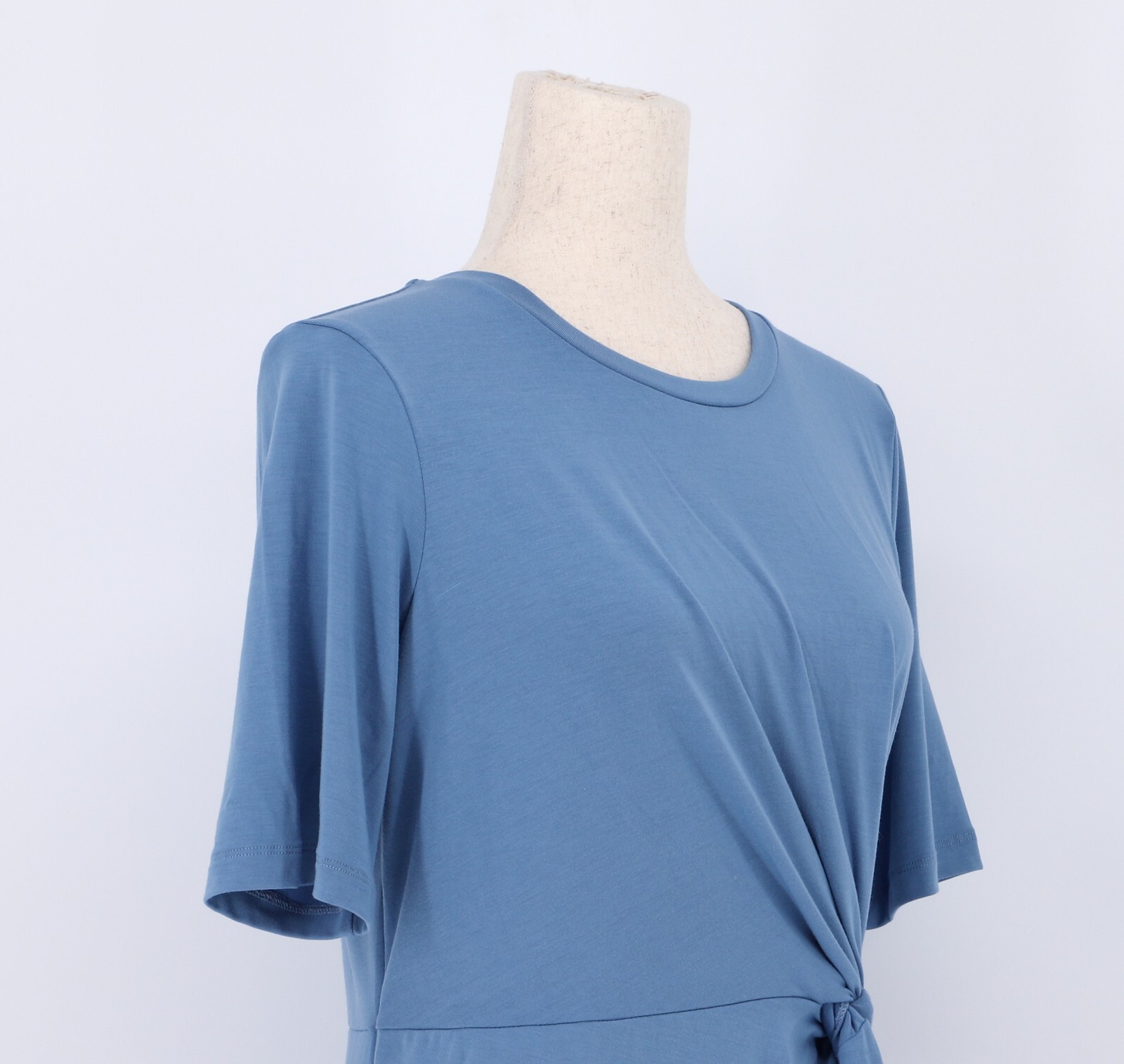 BETABRAND Knot Jersey Dress in Light Blue Size M