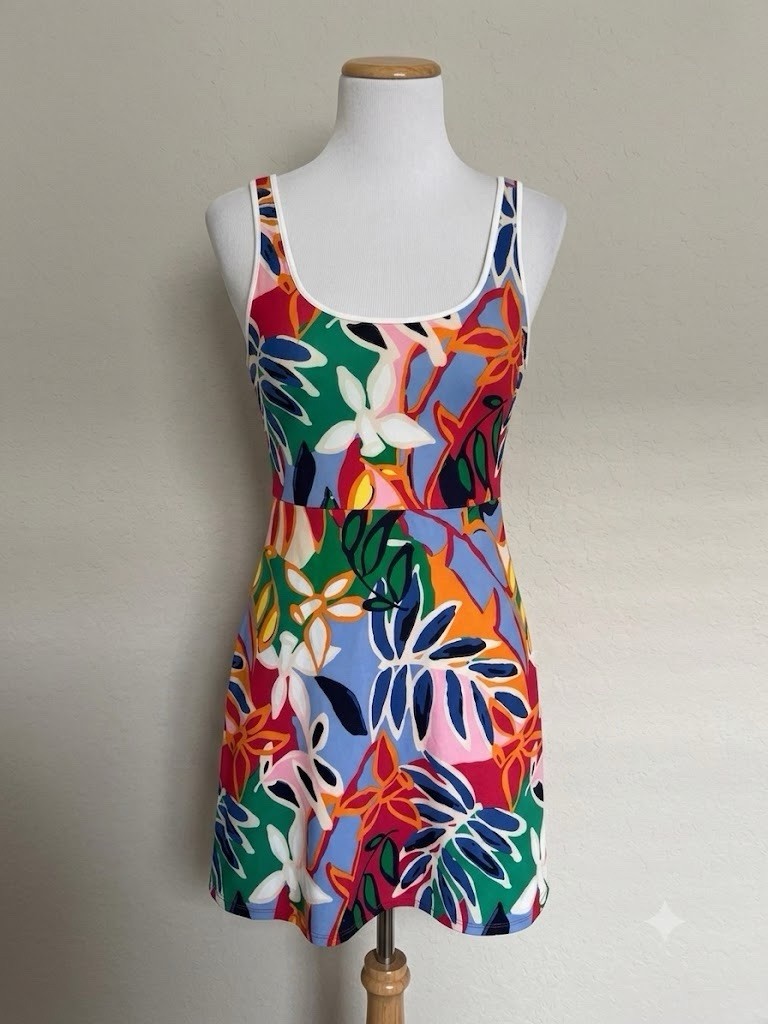 NWT Bailey 44 Sport Tropical Dress Size Large Moisture Wicking UPF 50 Quick Dry