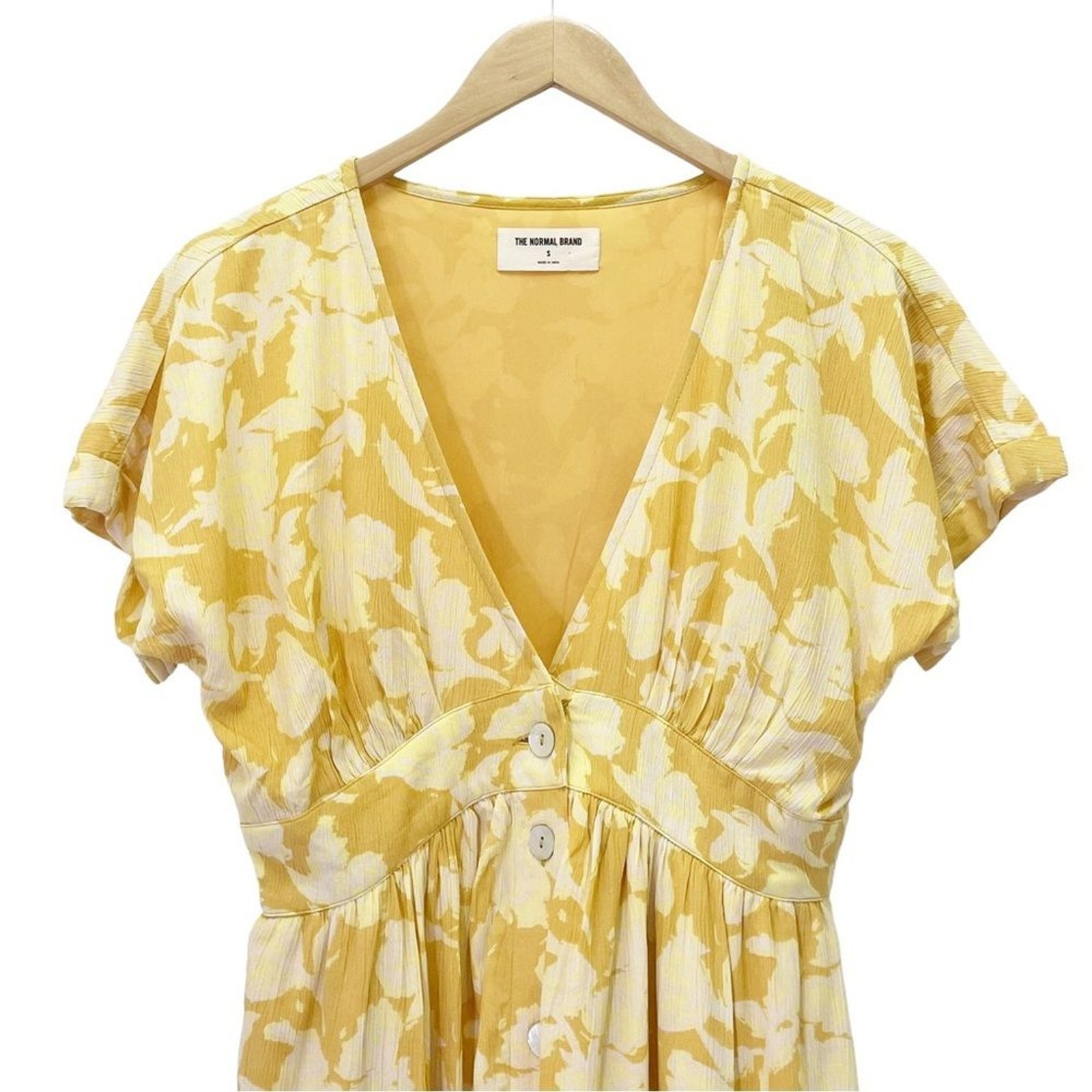 NWT The Normal Brand Ezra Crepe Deep V Button Thru Dress Yellow Size Small NEW