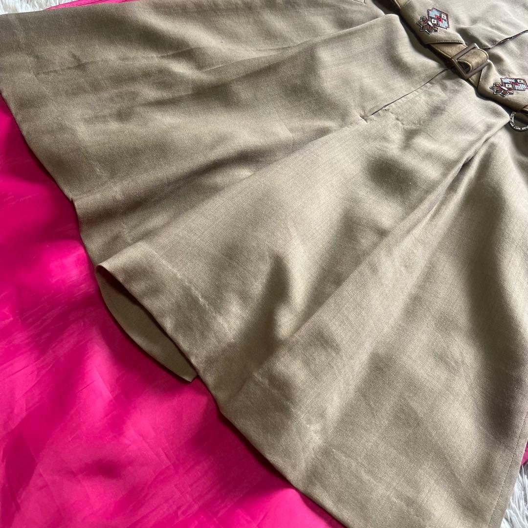 USED [EXCELLENT CONDITION] CHRISTIAN DIOR ROMPER, BEIGE, EMBROIDERED, SIZE M,
