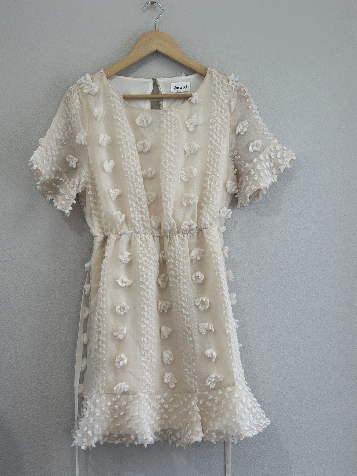 &Merci Ivory Textured Mini Dress 3D Pom Pom Floral Appliqués Size MEDIUM