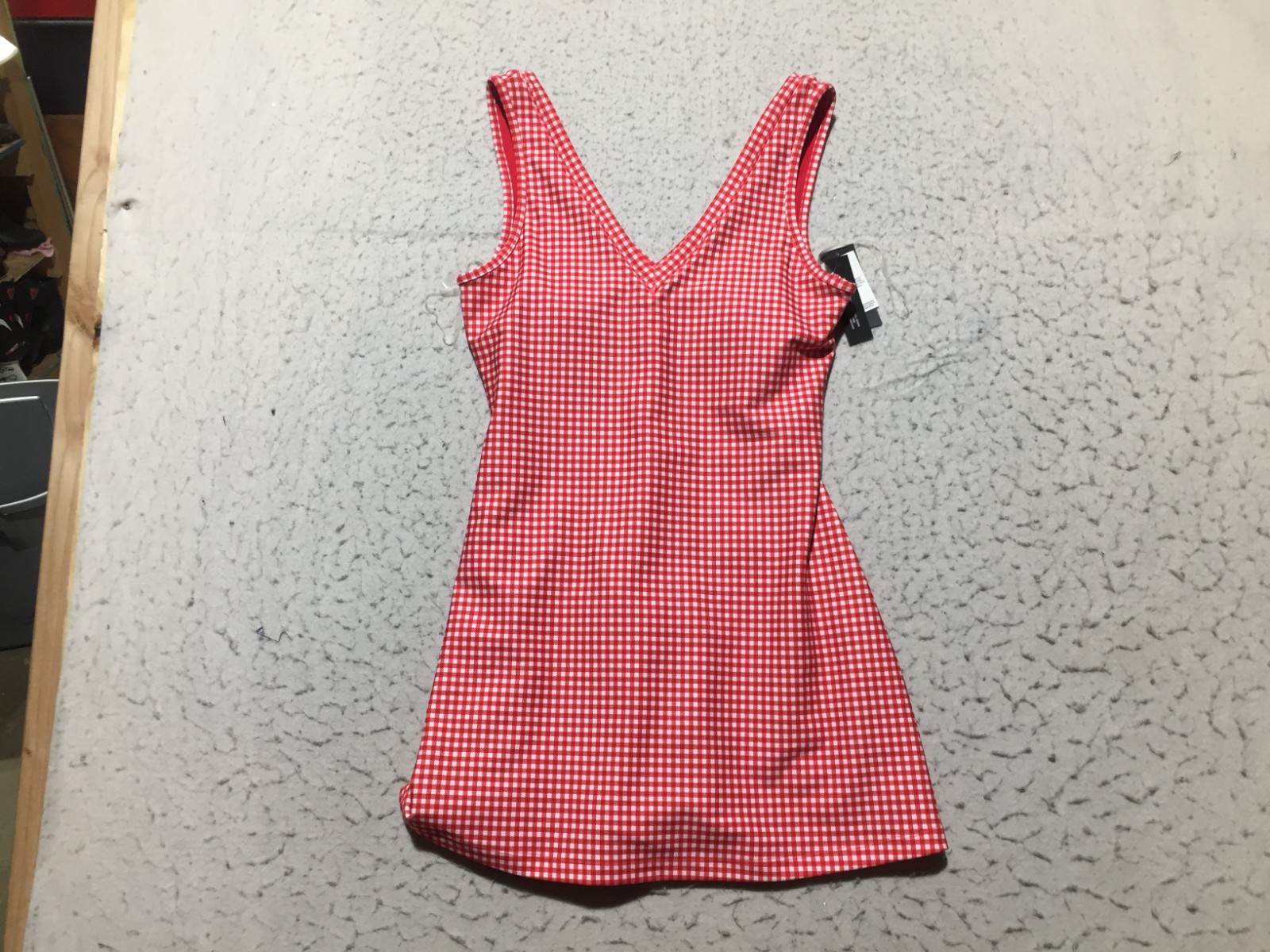 NEW Abercrombie YPB SculptLUX Exercise Dress Petite Medium PM Red Plaid V Neck
